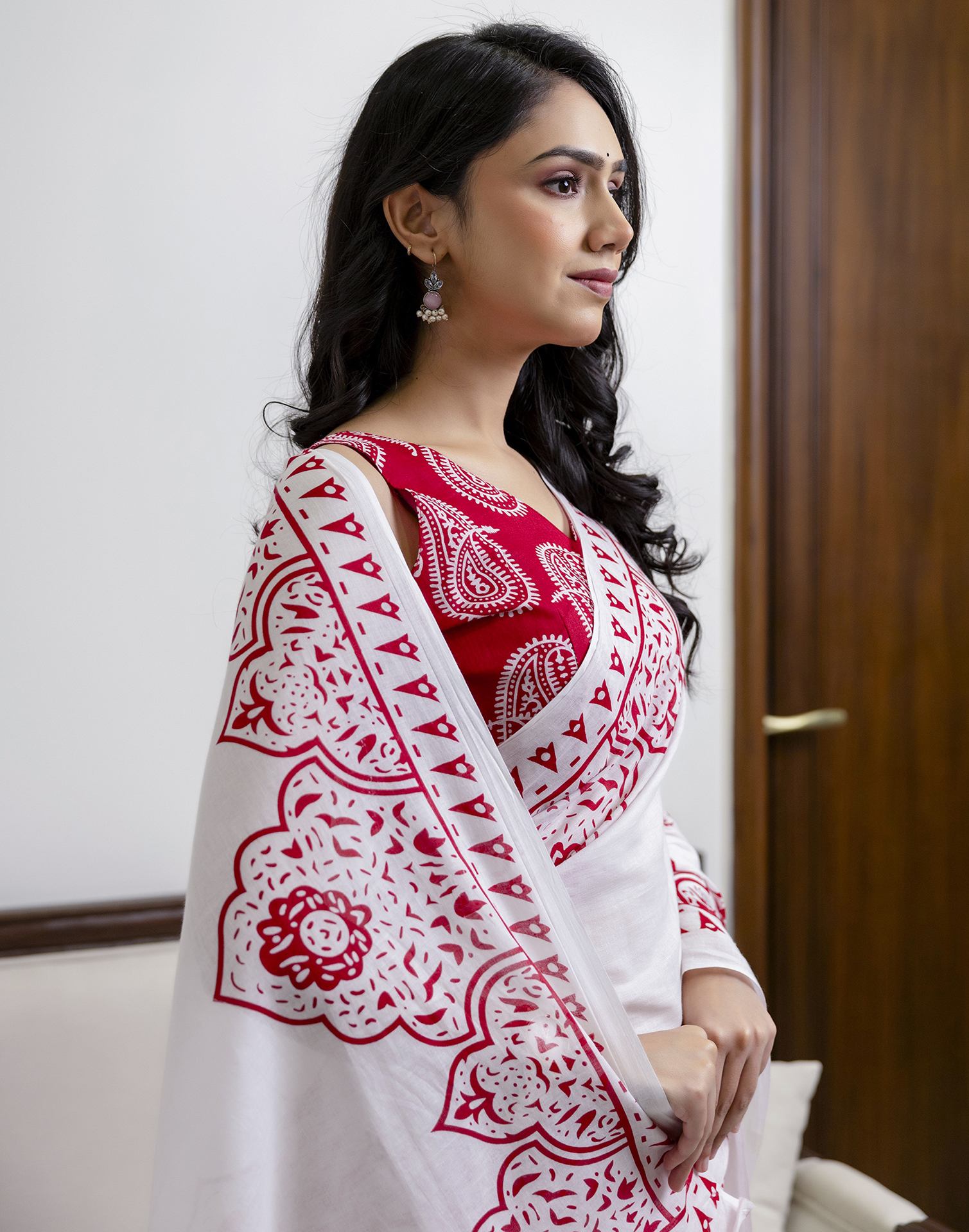 White Cotton Printed Saree