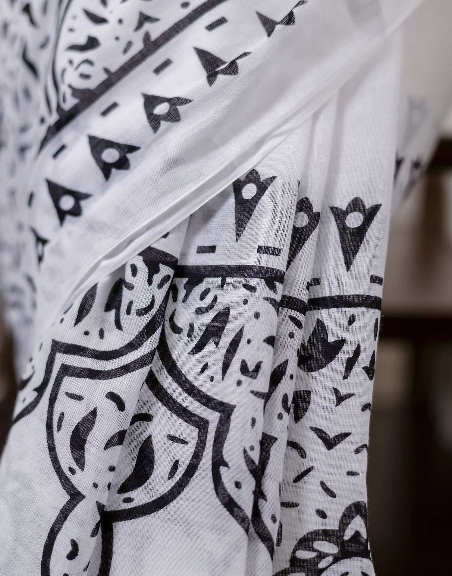 White Cotton Printed Saree