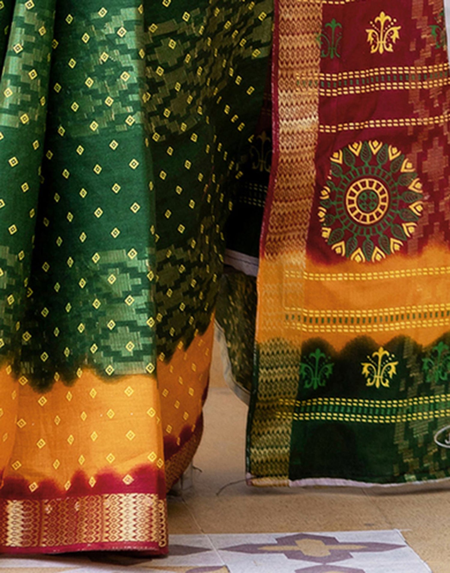Dark Green Cotton Bandhani Bandhani Saree