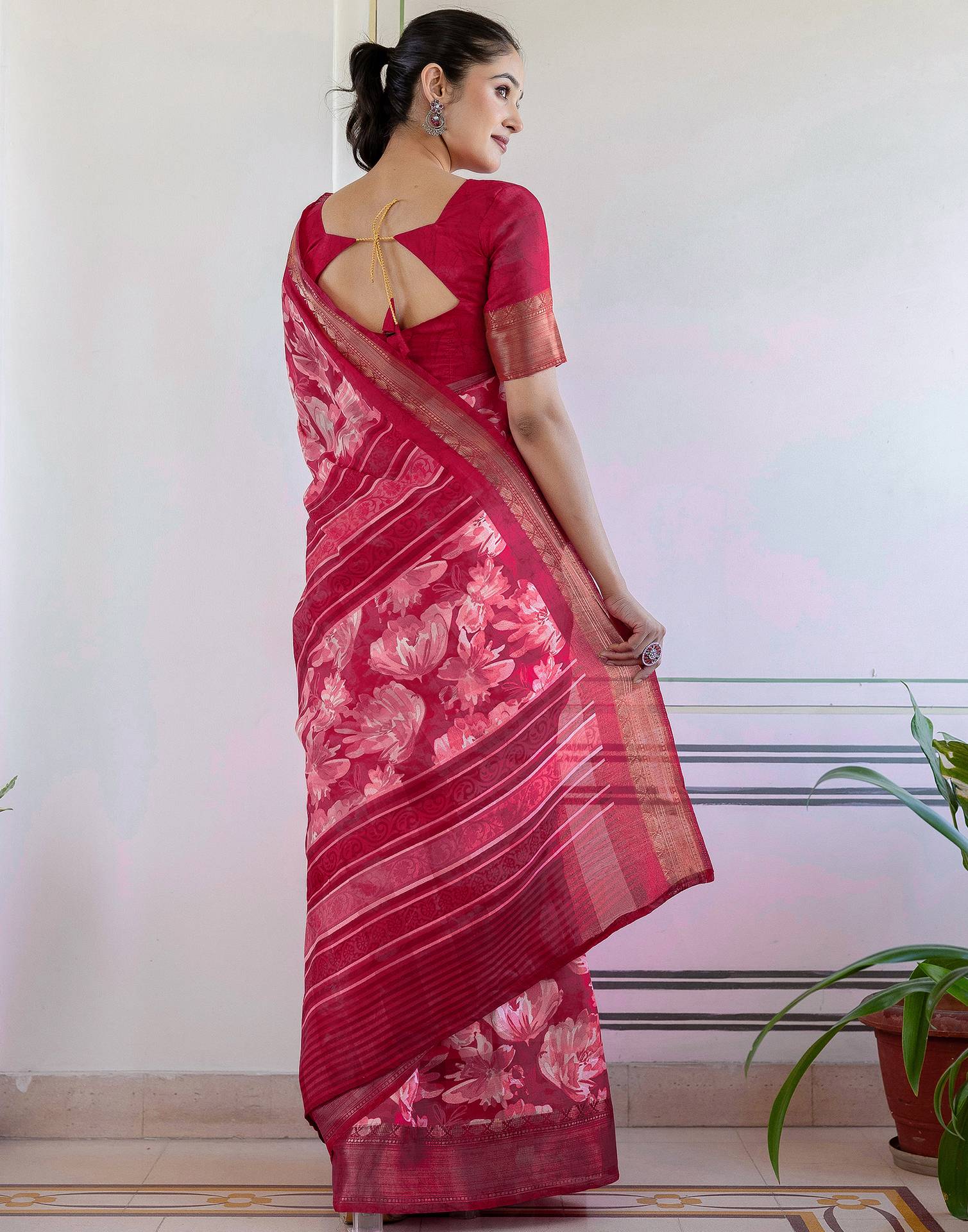 Rani Pink Cotton Blend Floral Printed Saree