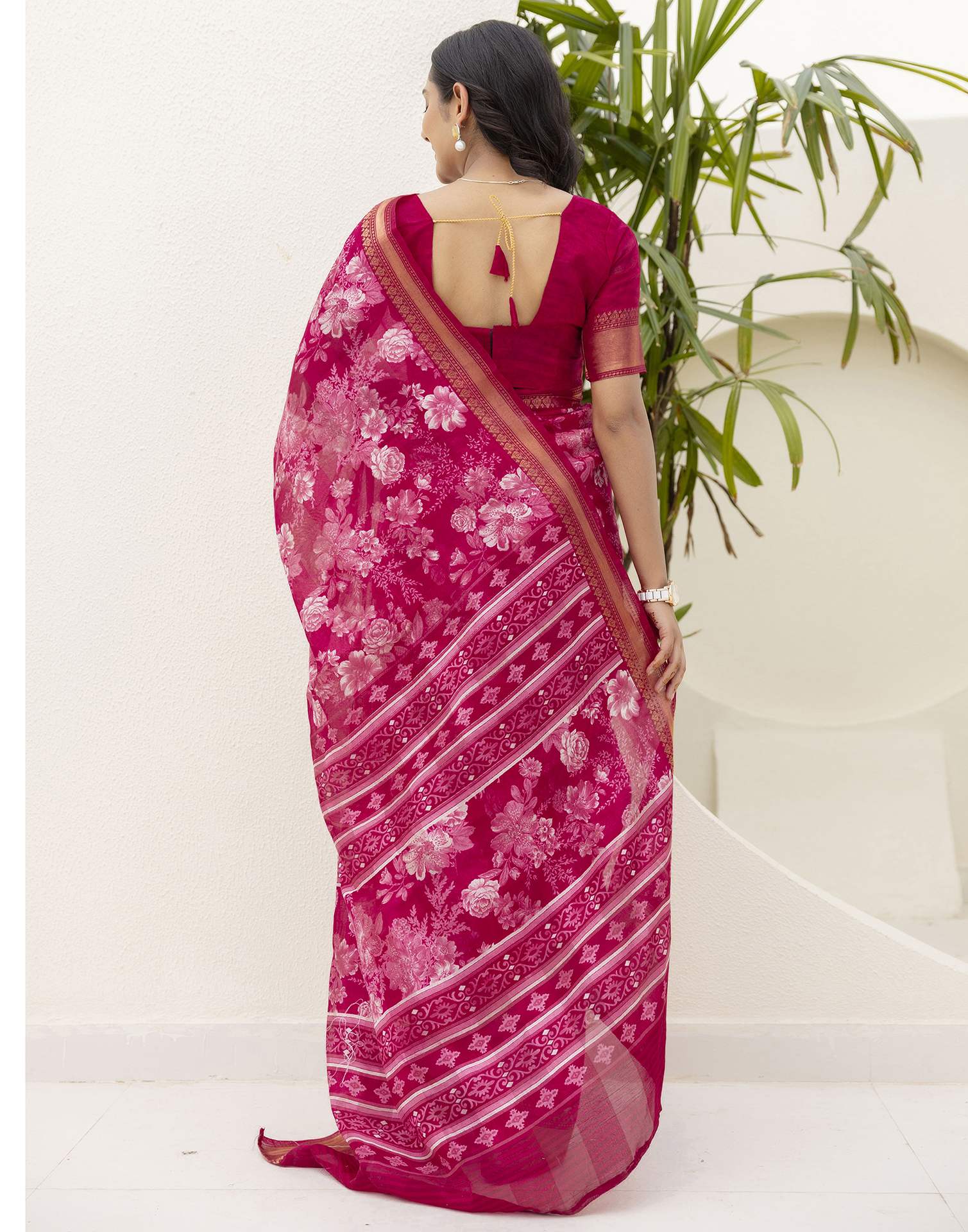 Rani Pink Cotton Blend Floral Printed Saree