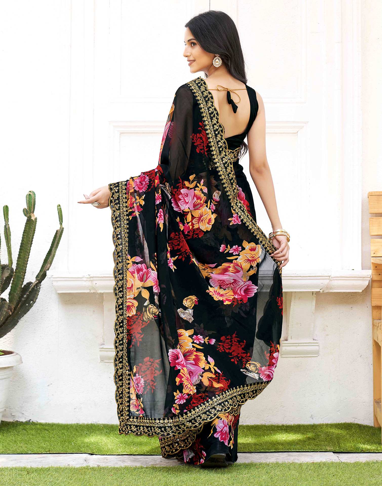 Black Georgette Floral Printed Saree