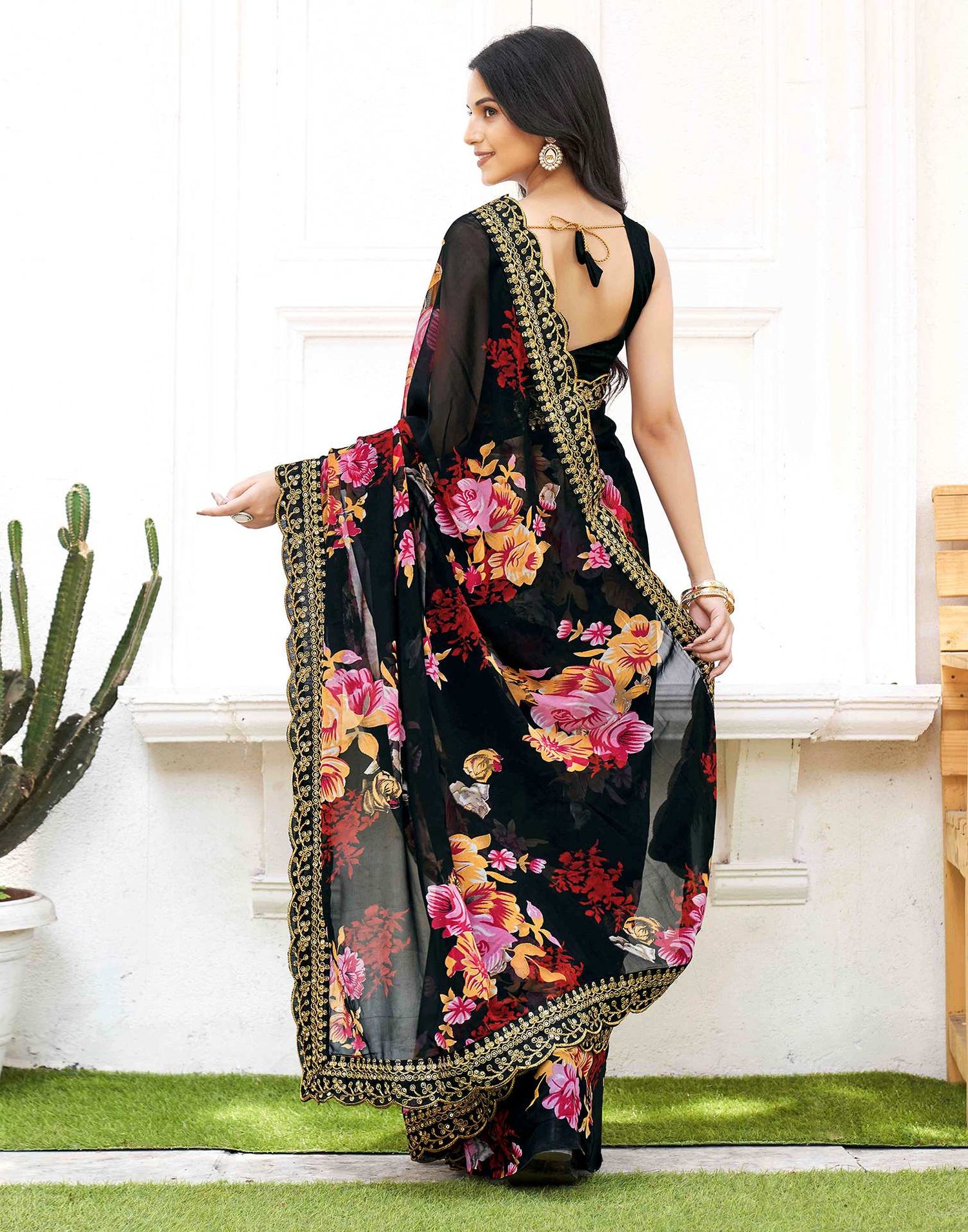 Black Georgette Floral Printed  Saree
