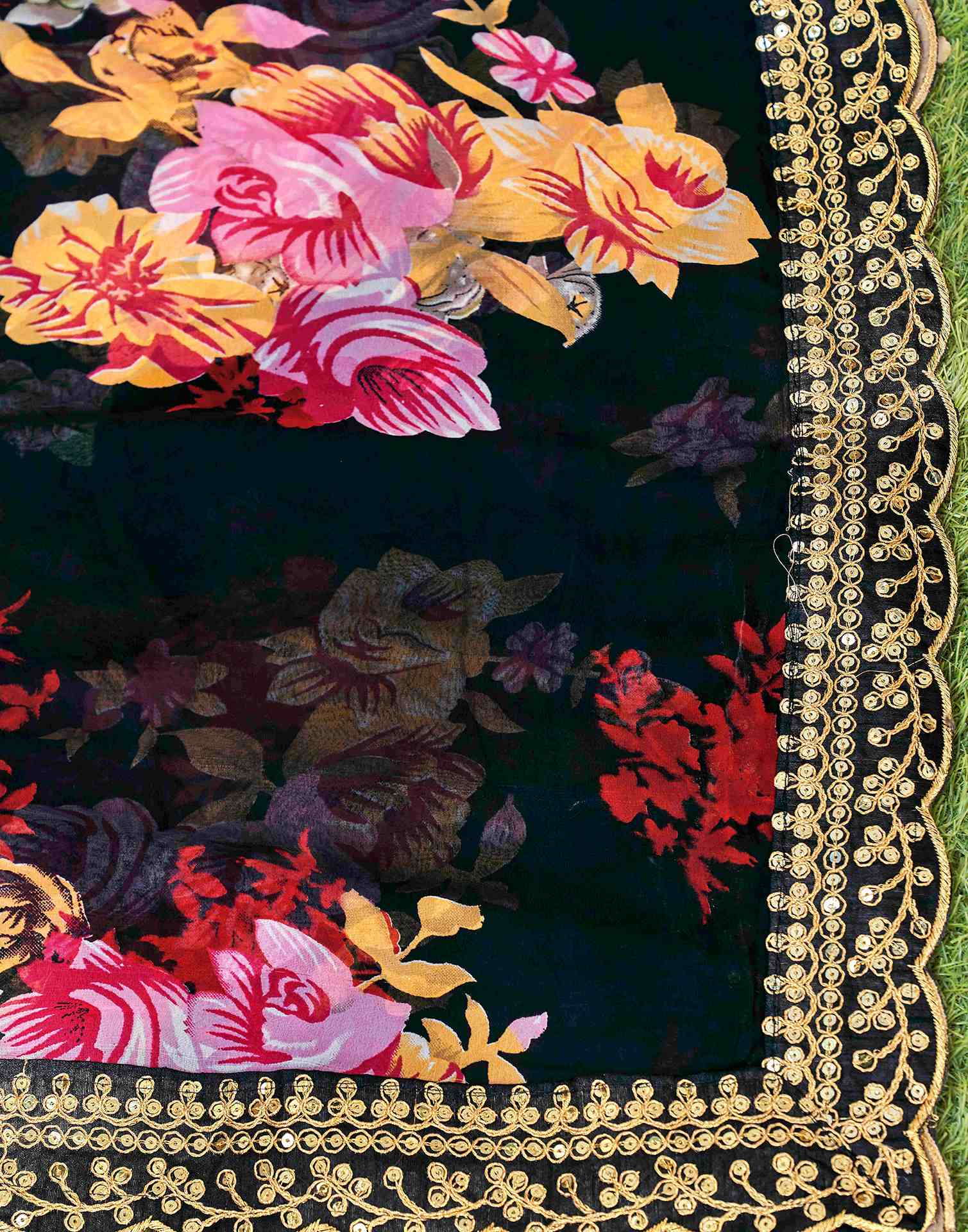 Black Georgette Floral Printed Saree