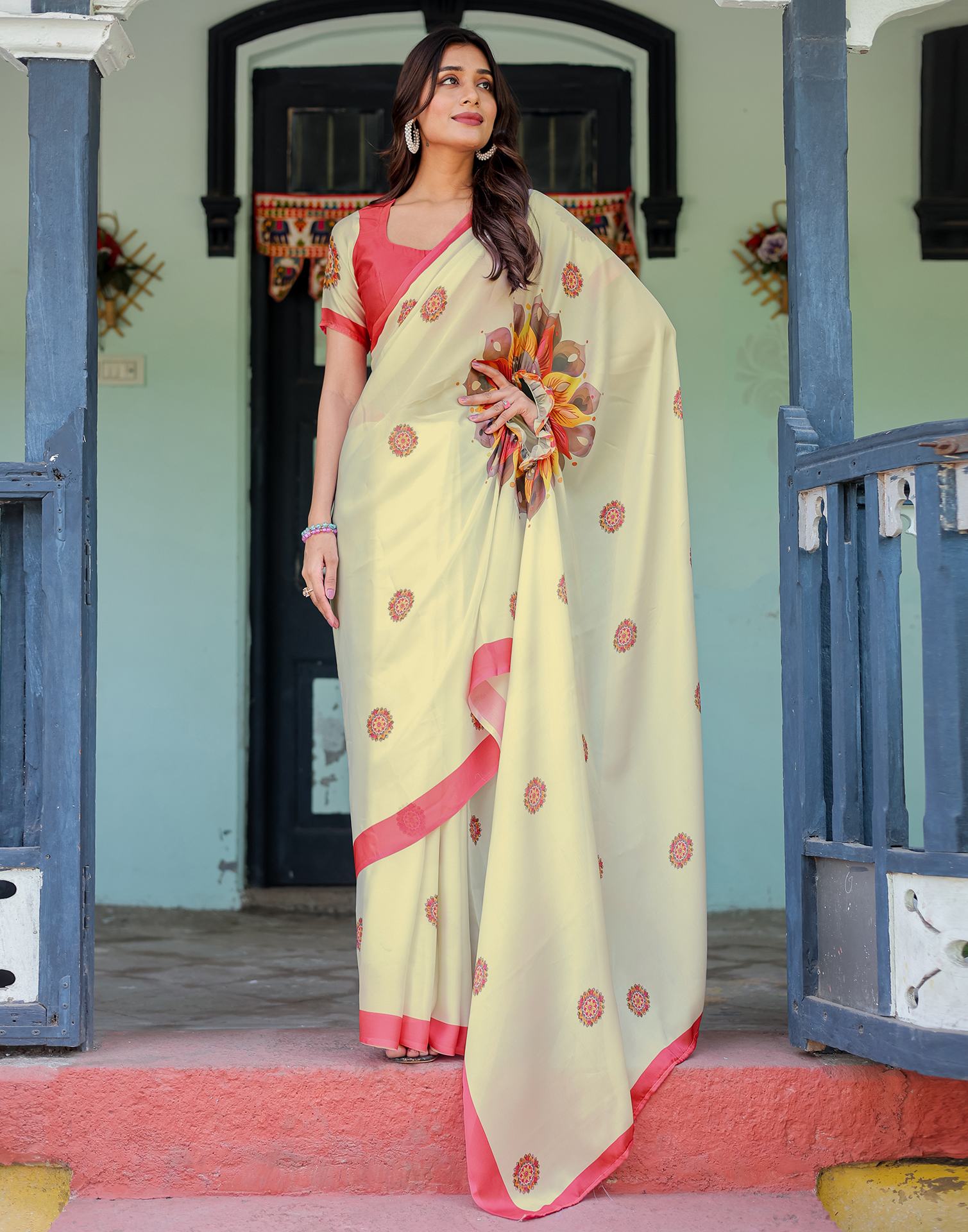 Handsfree Off White Satin Printed Saree