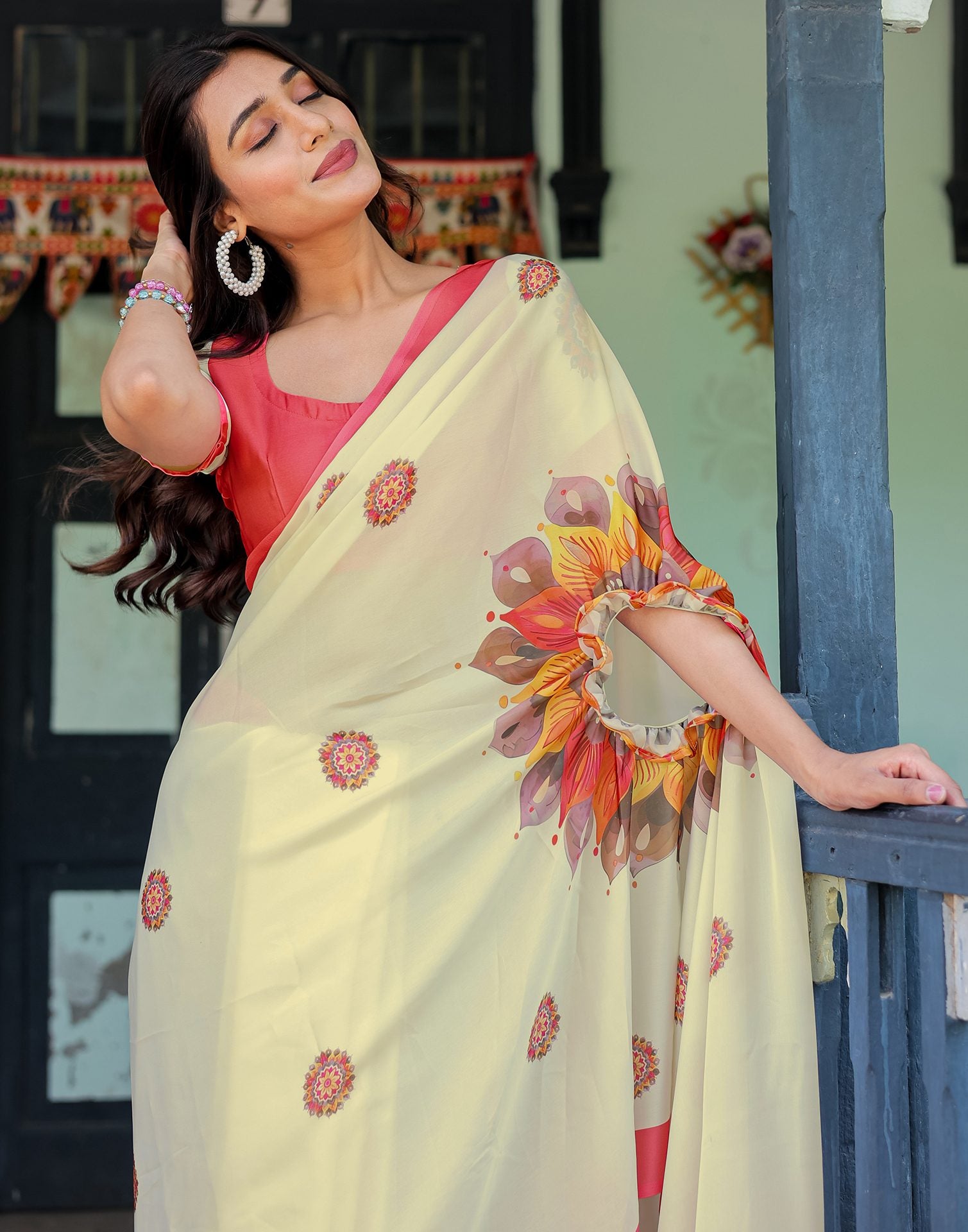 Handsfree Off White Satin Printed Saree
