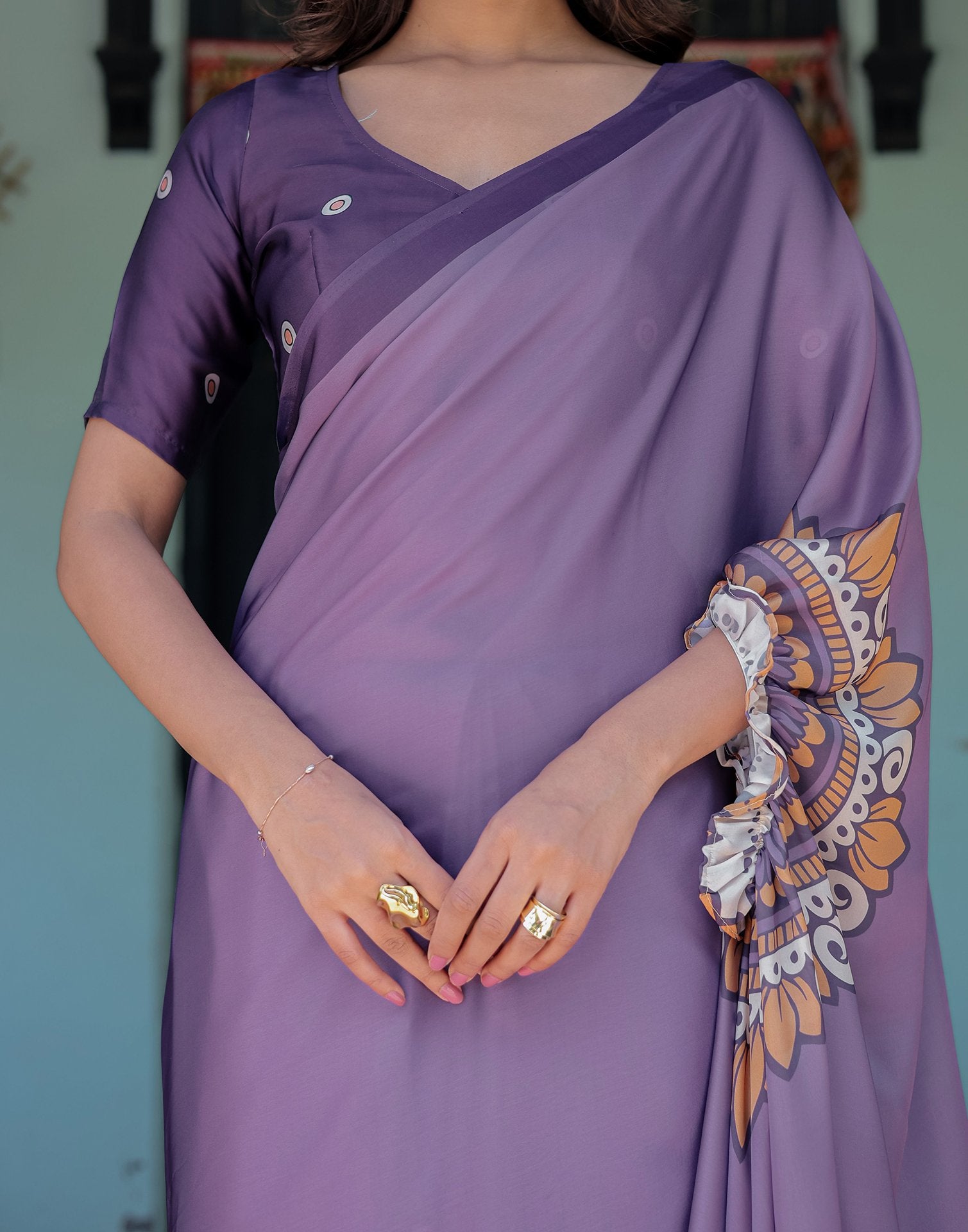 Handsfree Dusty Purple Satin Printed Saree
