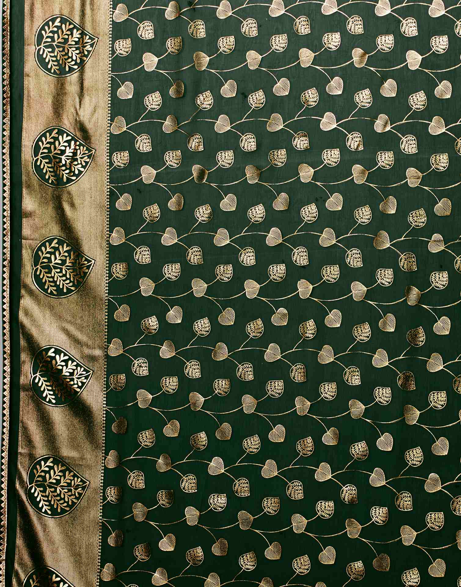 Dark Green Georgette Foil Printed Saree