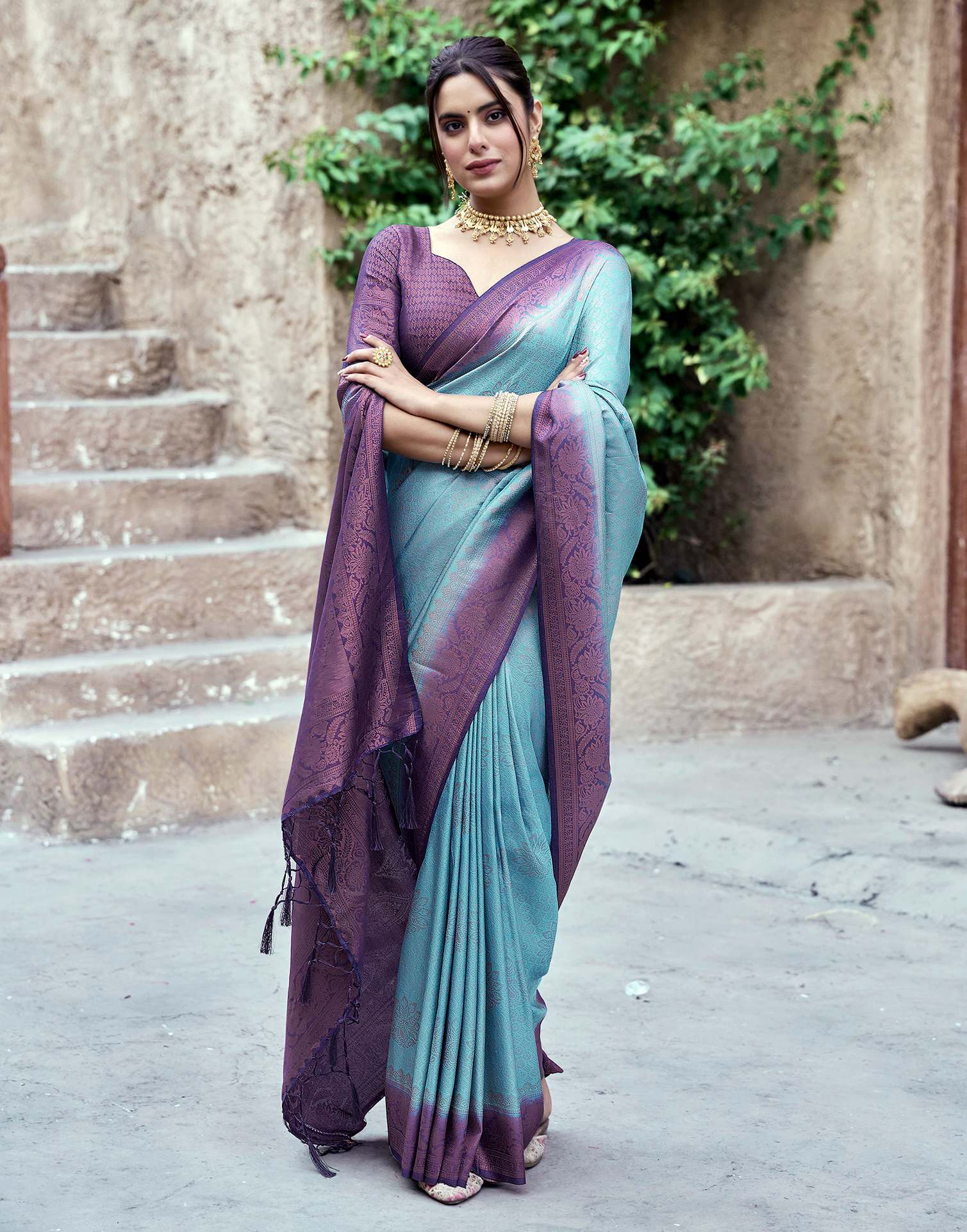 Dark Purple Silk Woven Kanjivaram Saree