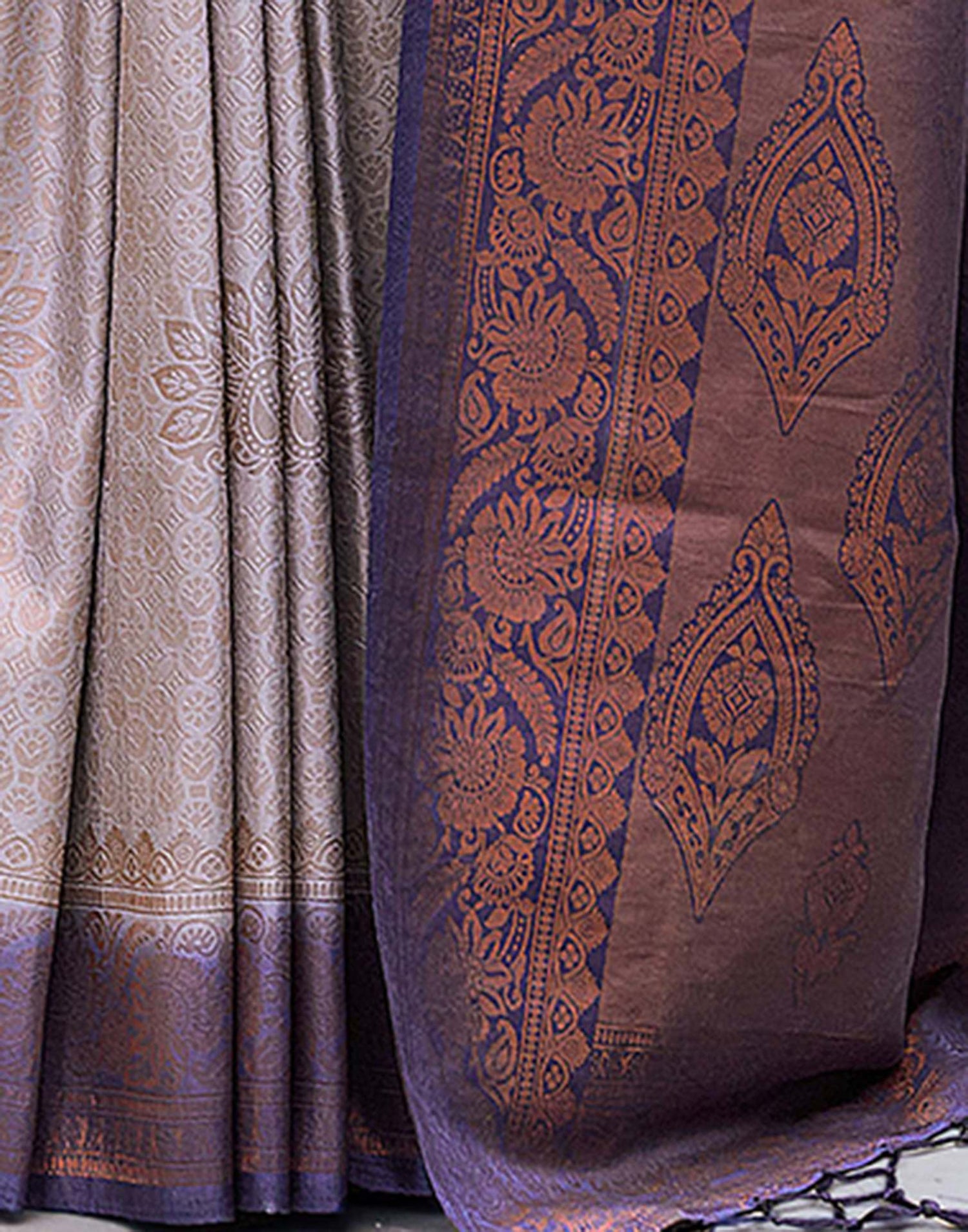 Dark Purple Silk Woven Kanjivaram Saree