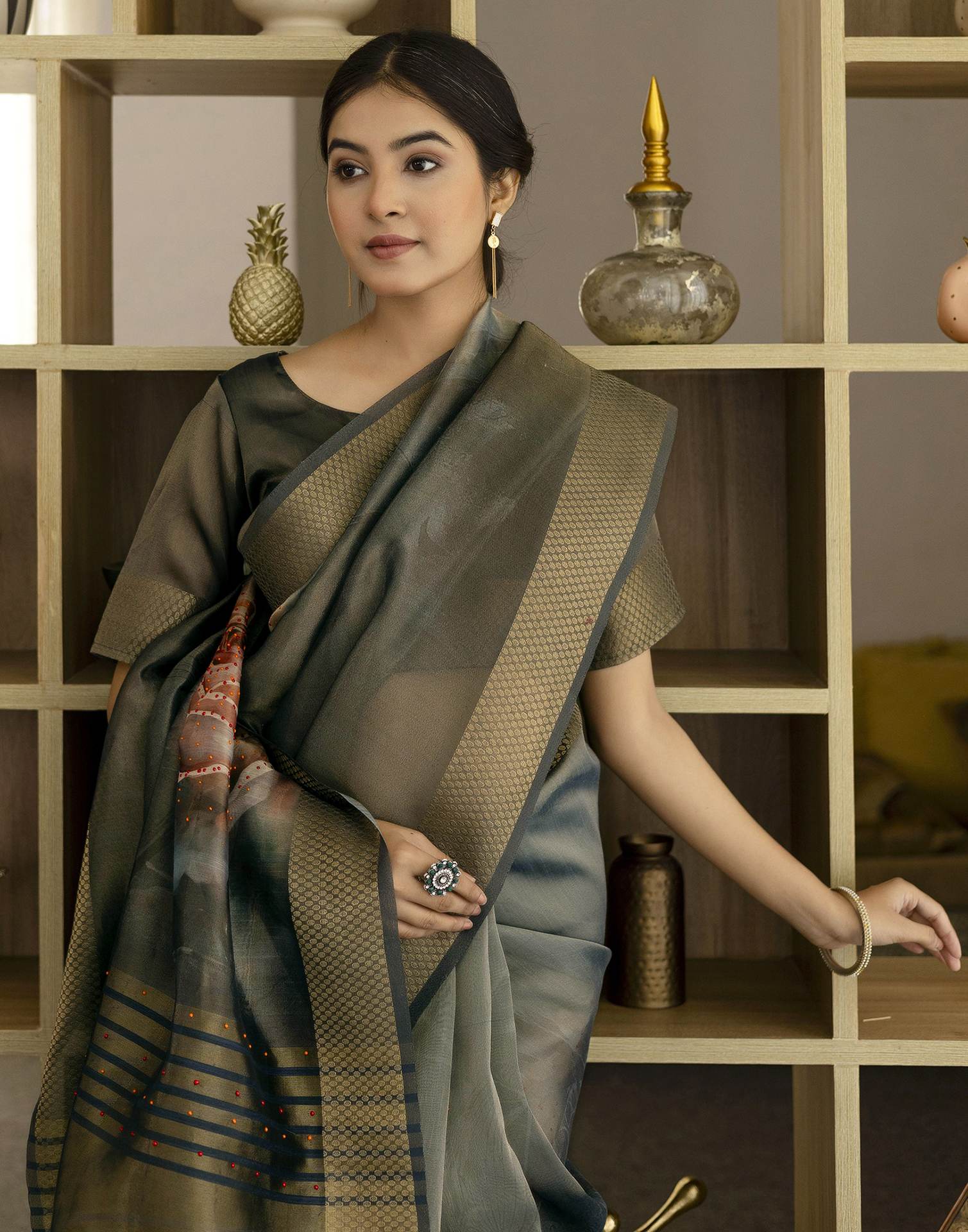 Grey Simmer Floral Printed Saree