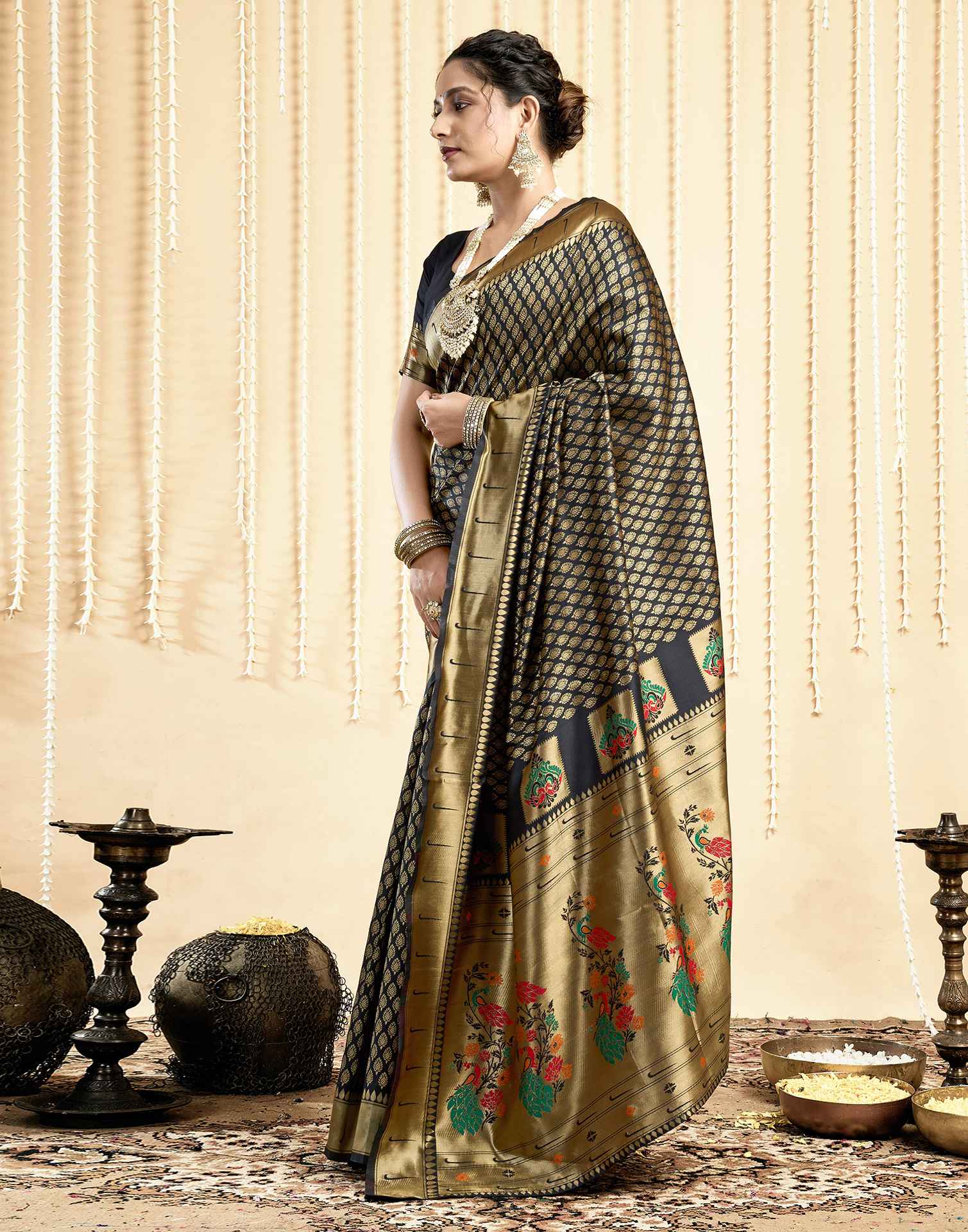 Black Silk Woven Paithani Saree