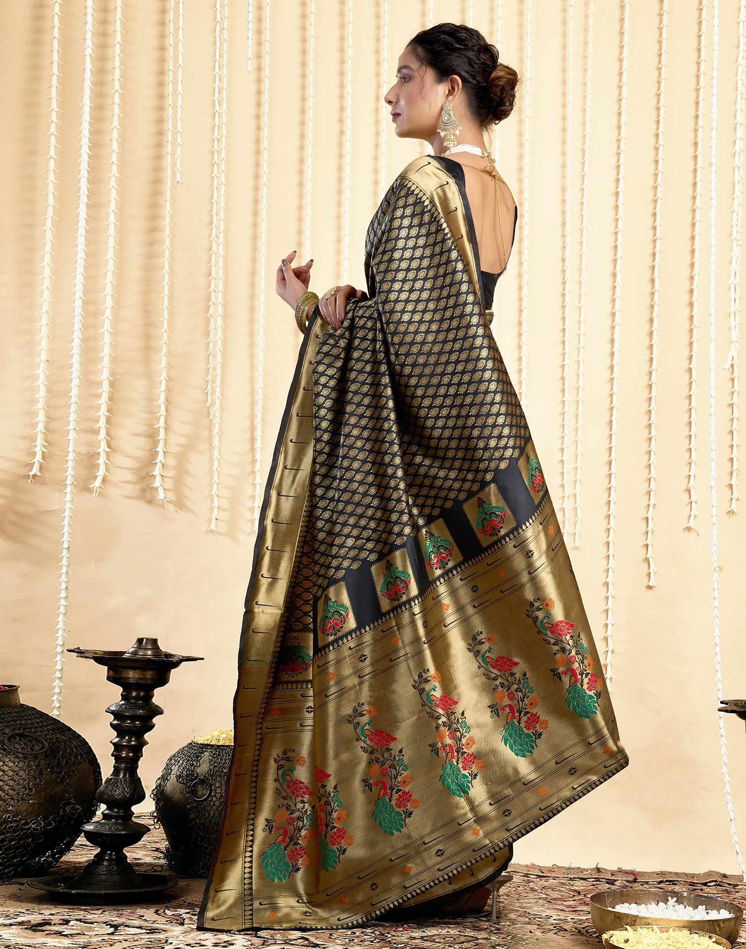 Black Silk Woven Paithani Saree