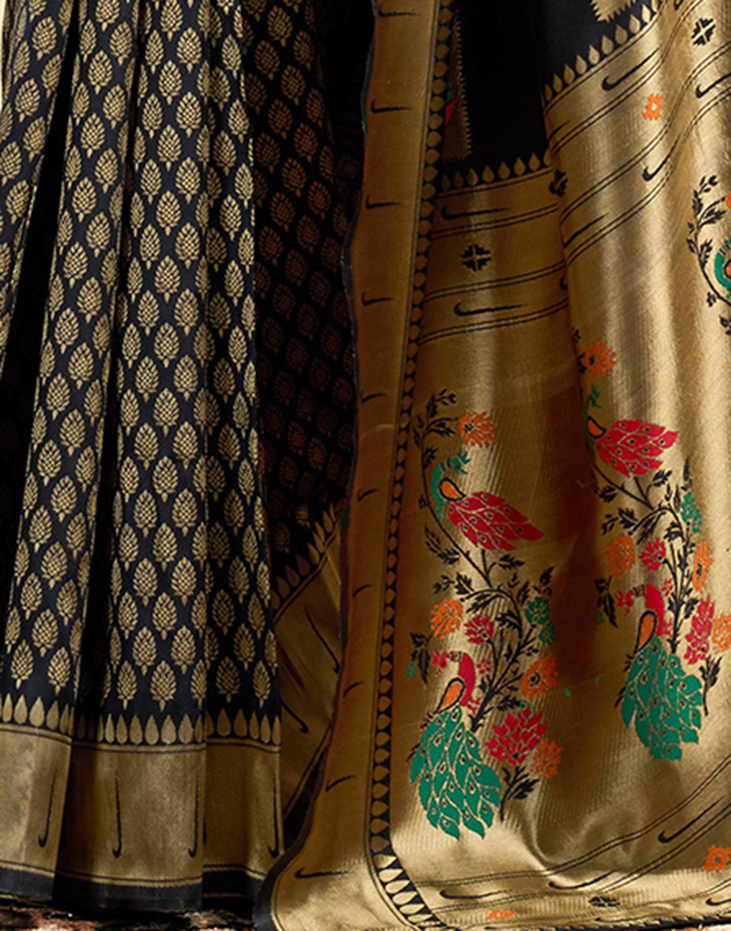 Black Silk Woven Paithani Saree