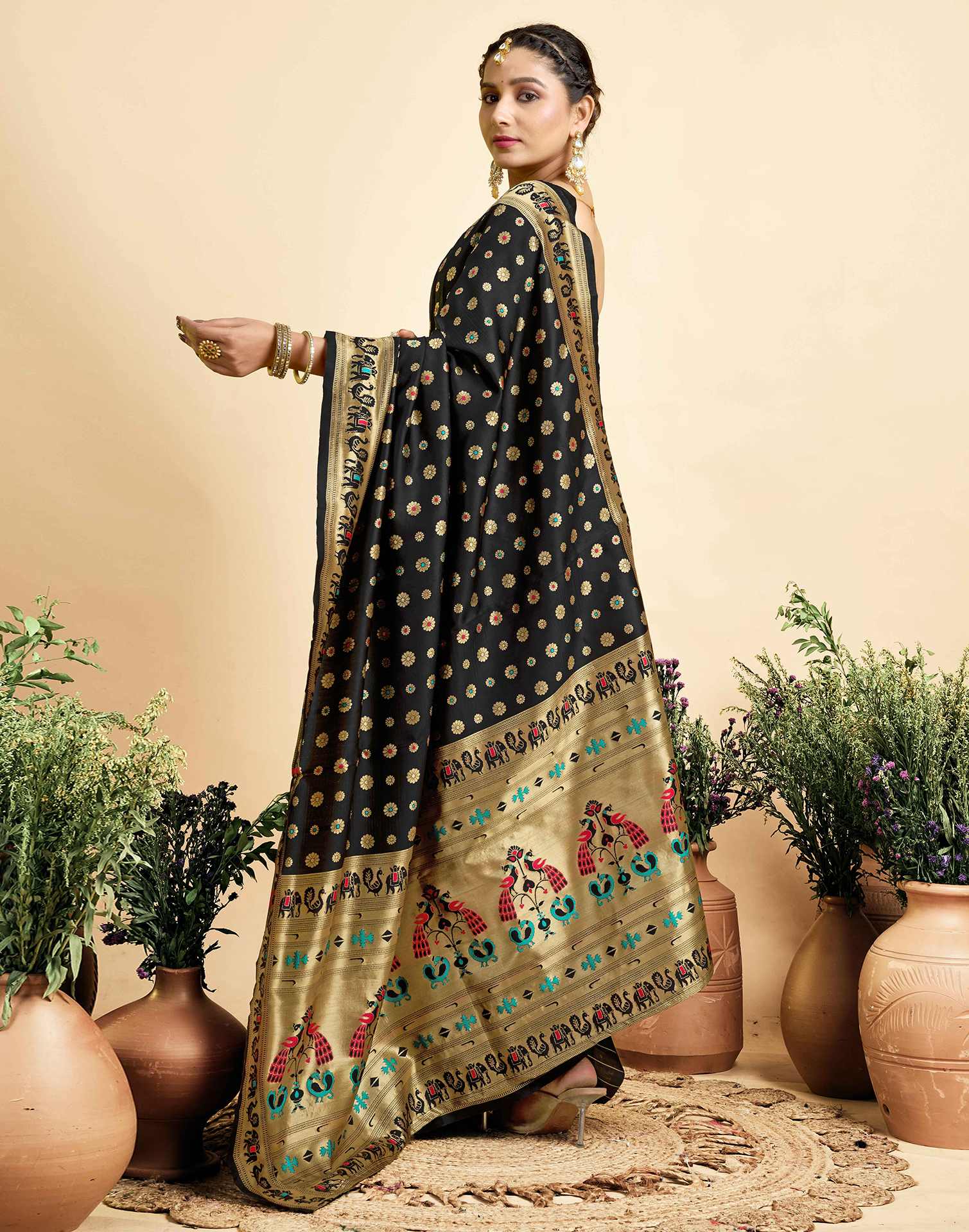 Black Silk Woven Paithani Saree