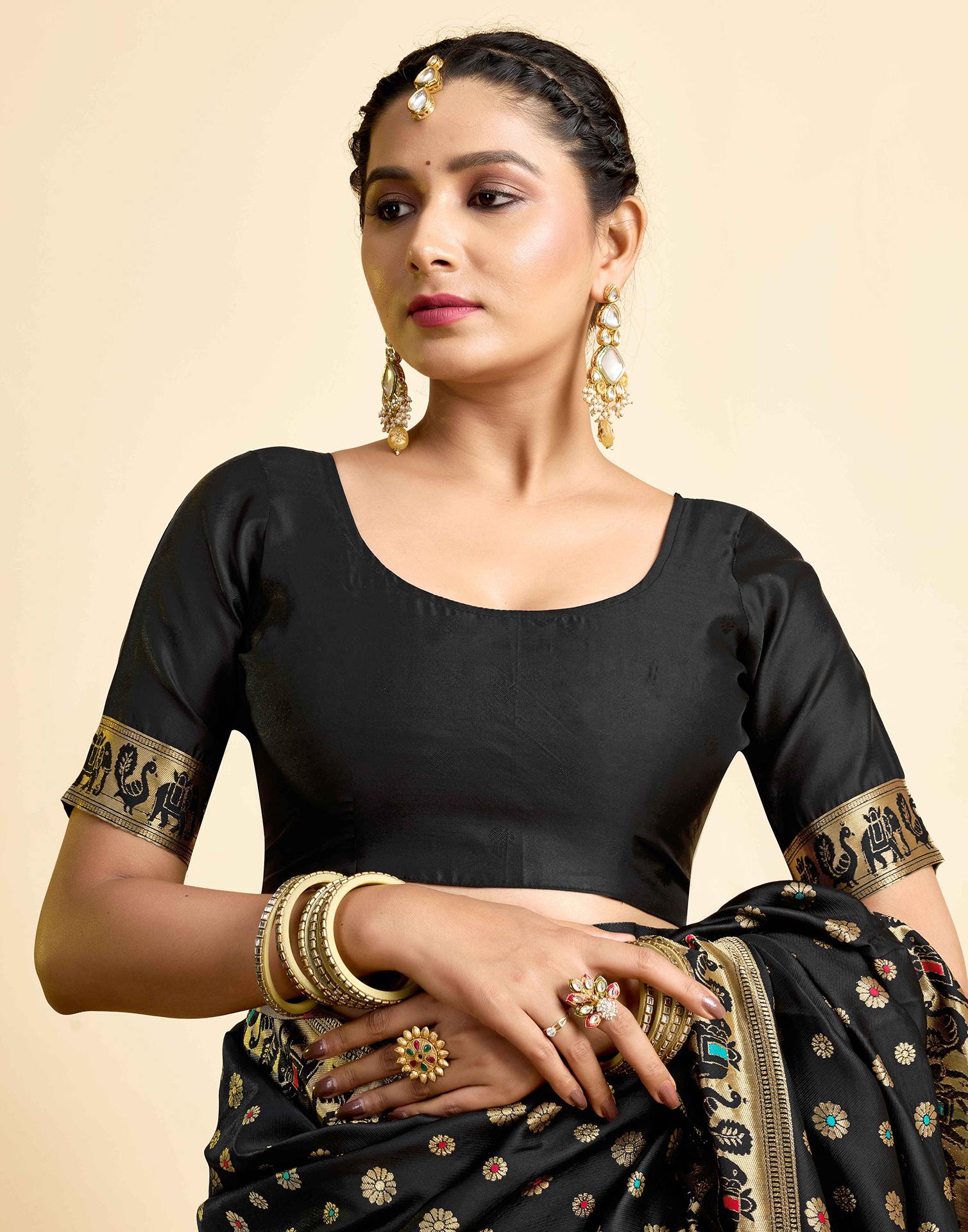 Black Silk Woven Paithani Saree
