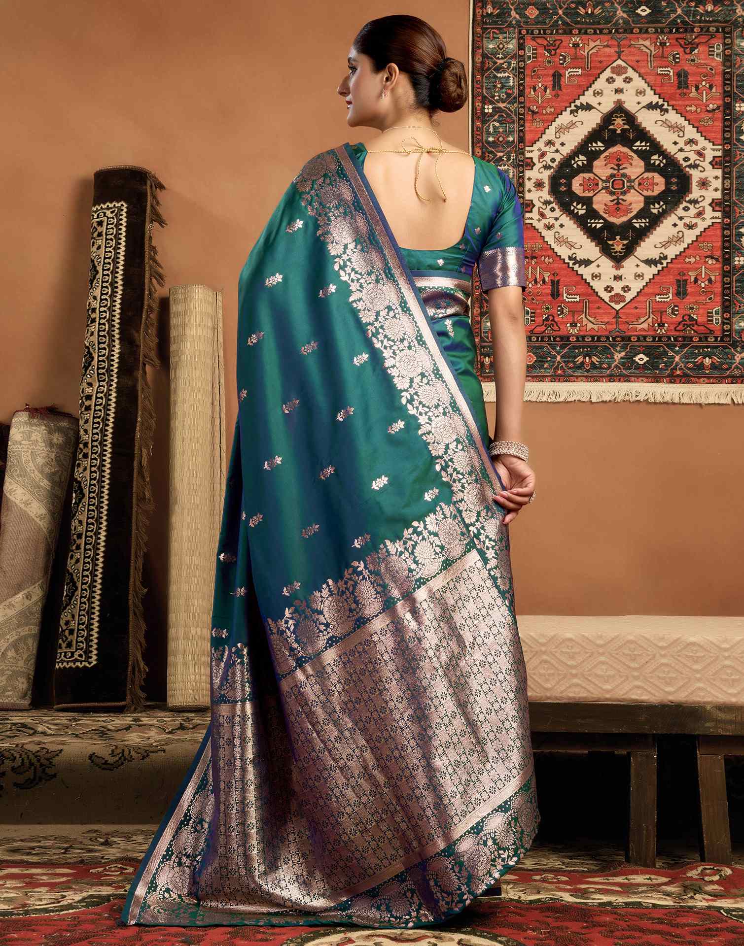 Rama Green Silk Woven Banarasi Saree