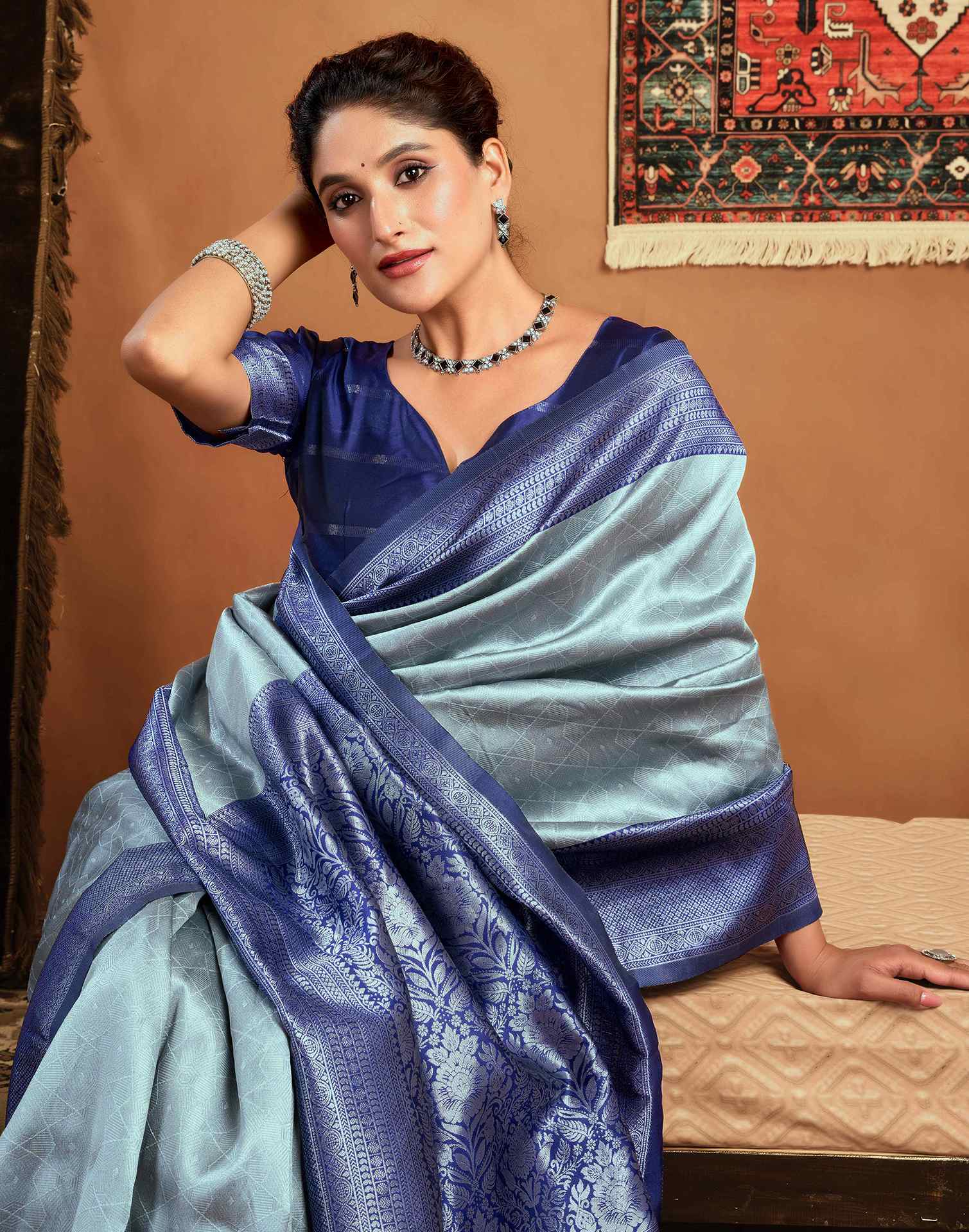 Grey Silk Woven Kanjivaram Saree