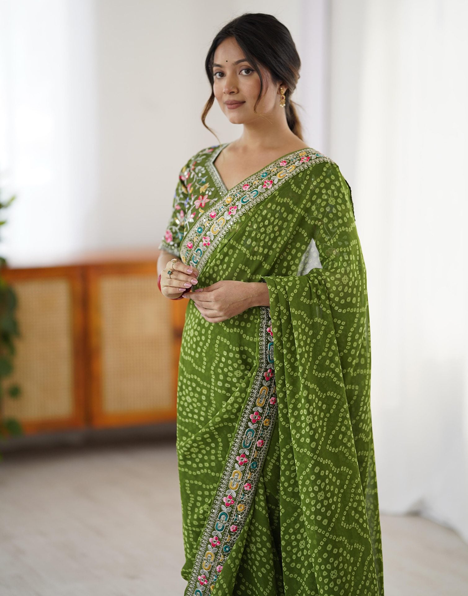 Green Georgette Printed Bandhani Saree