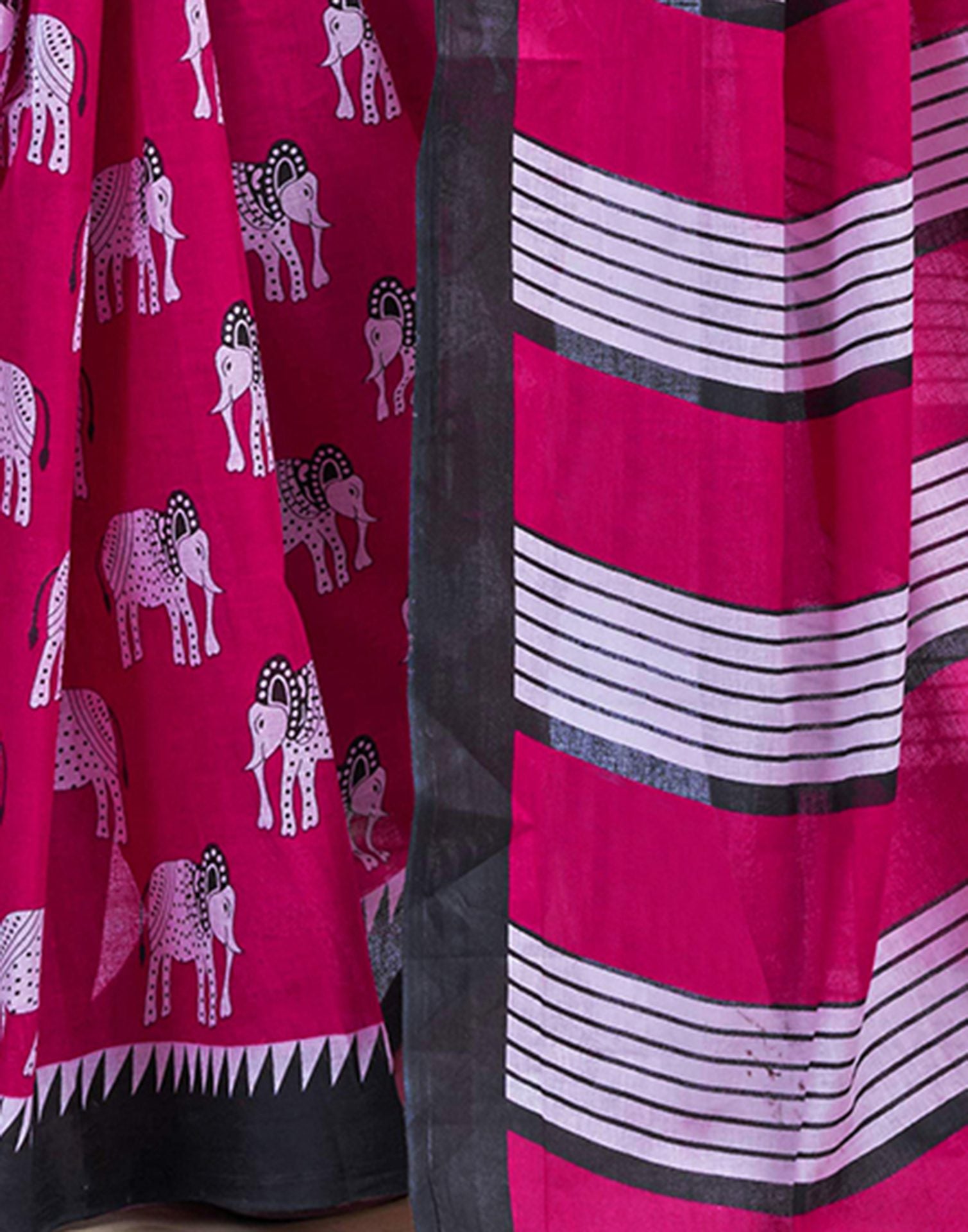 Pink Cotton Printed Saree