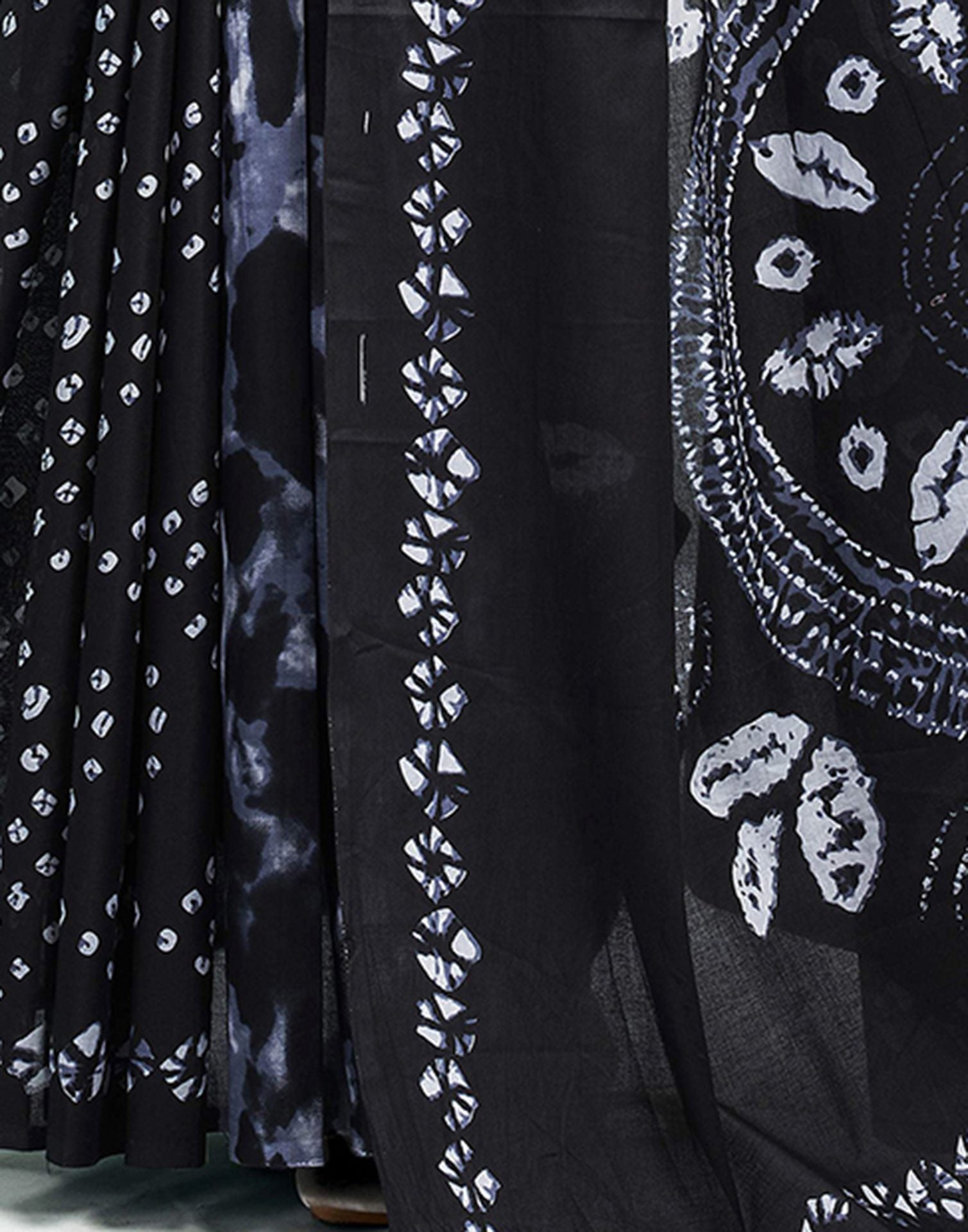 Black Cotton Printed Saree