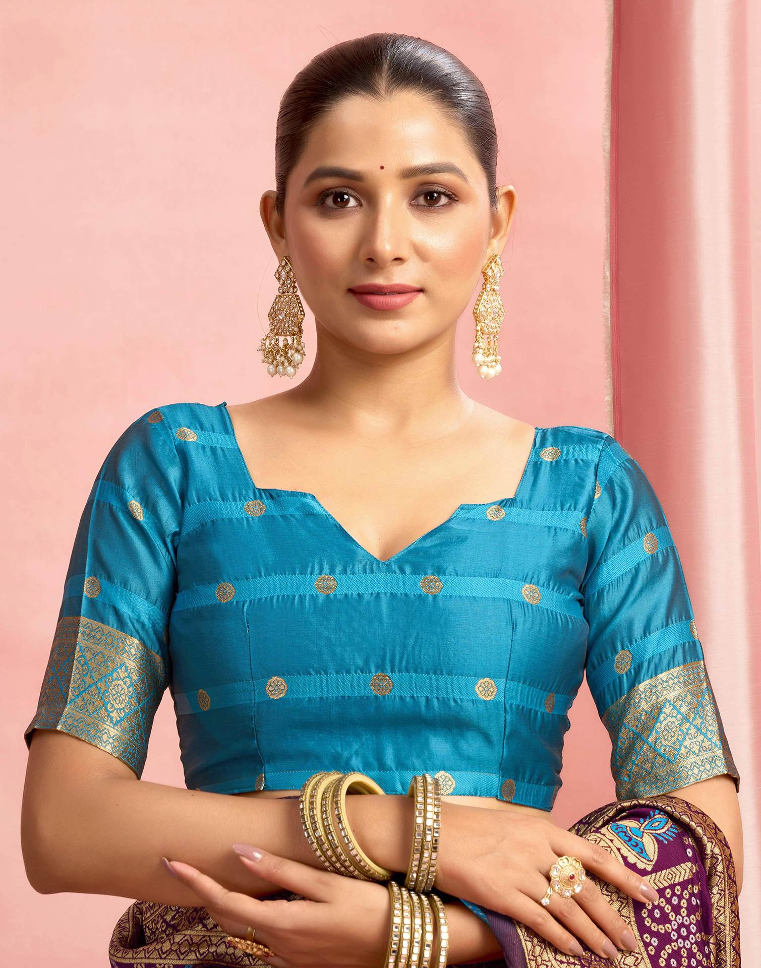 Turquoise Silk Woven Patola Saree