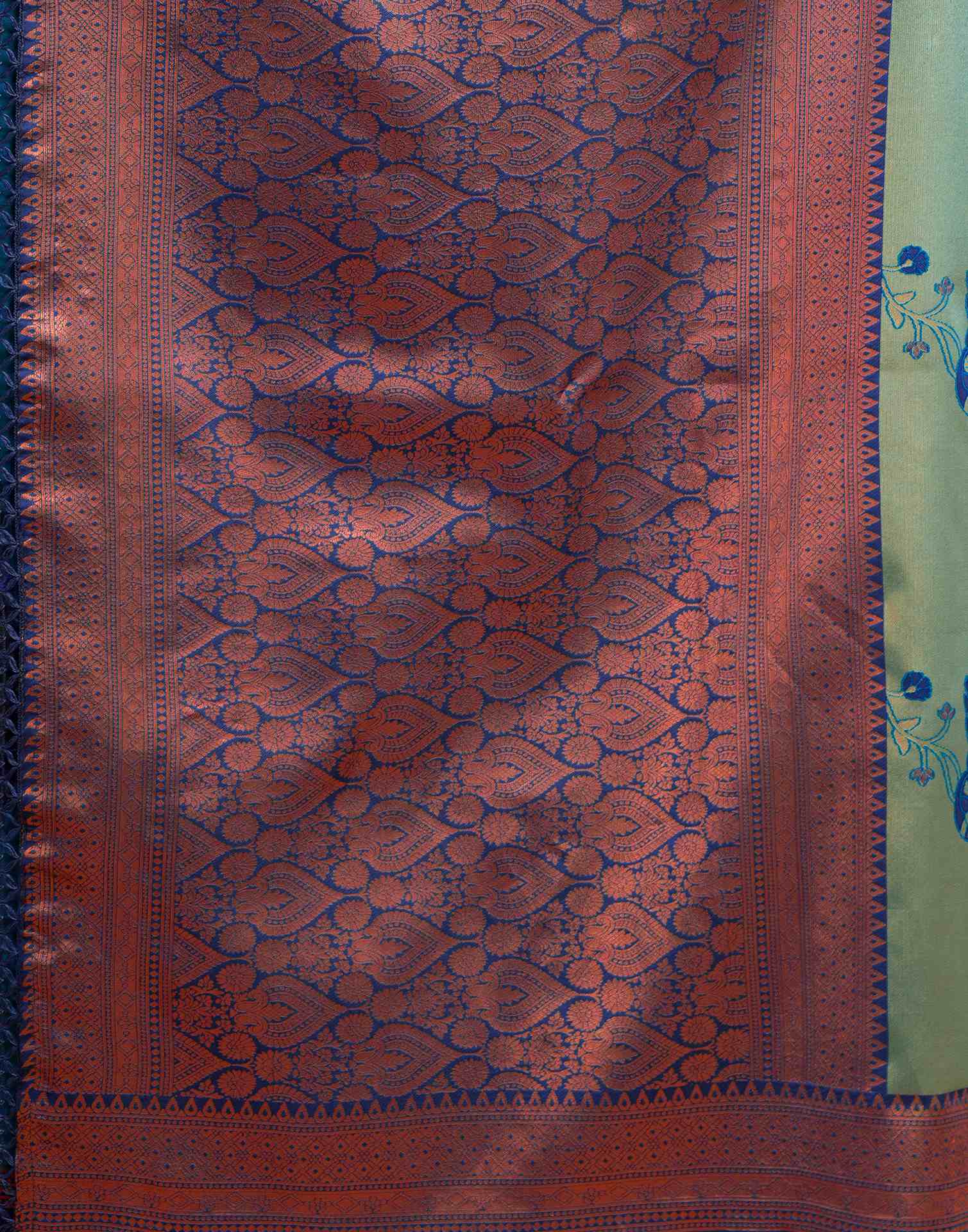 Rama Green Silk Woven Saree