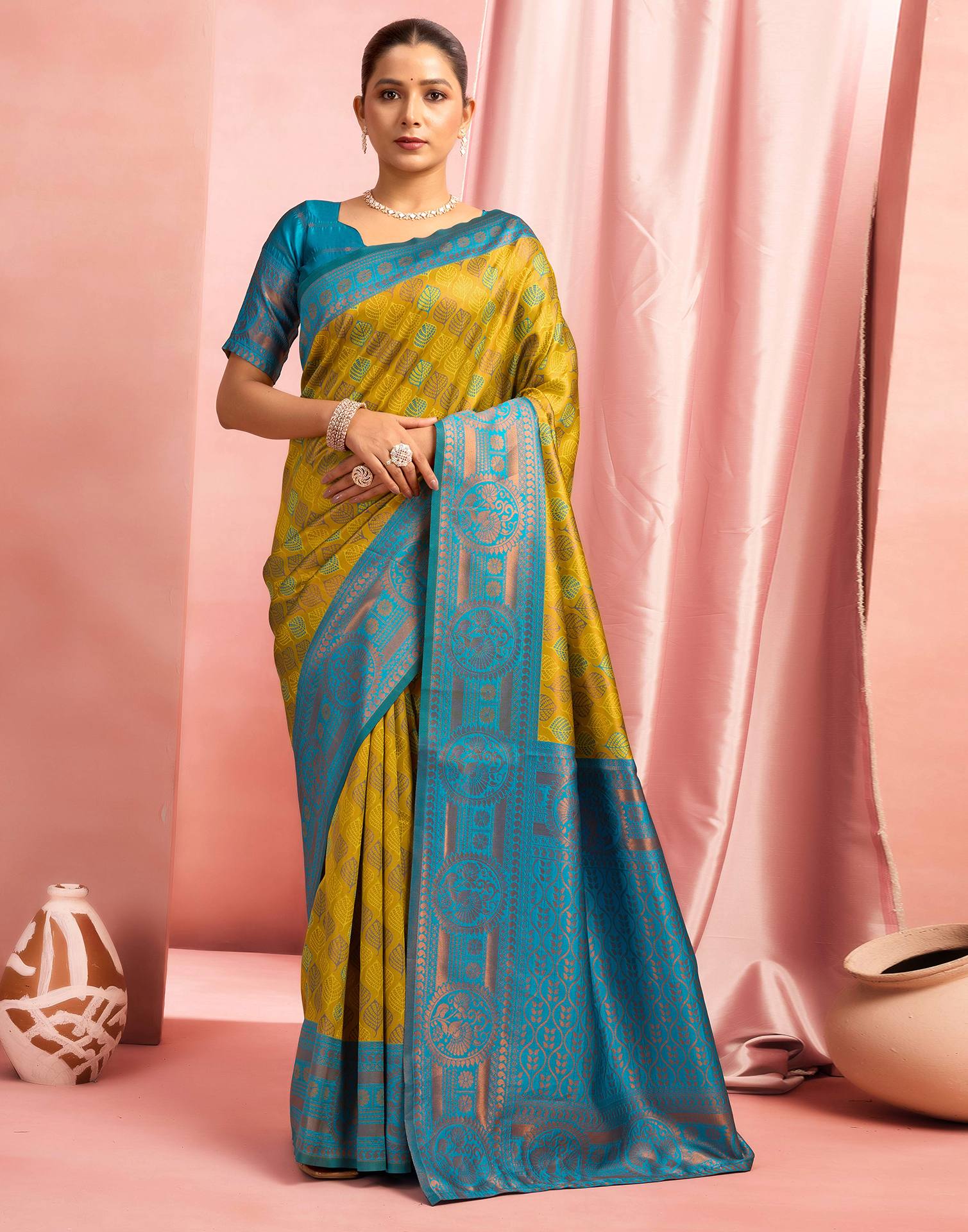 Mehandi Green Silk Woven Saree