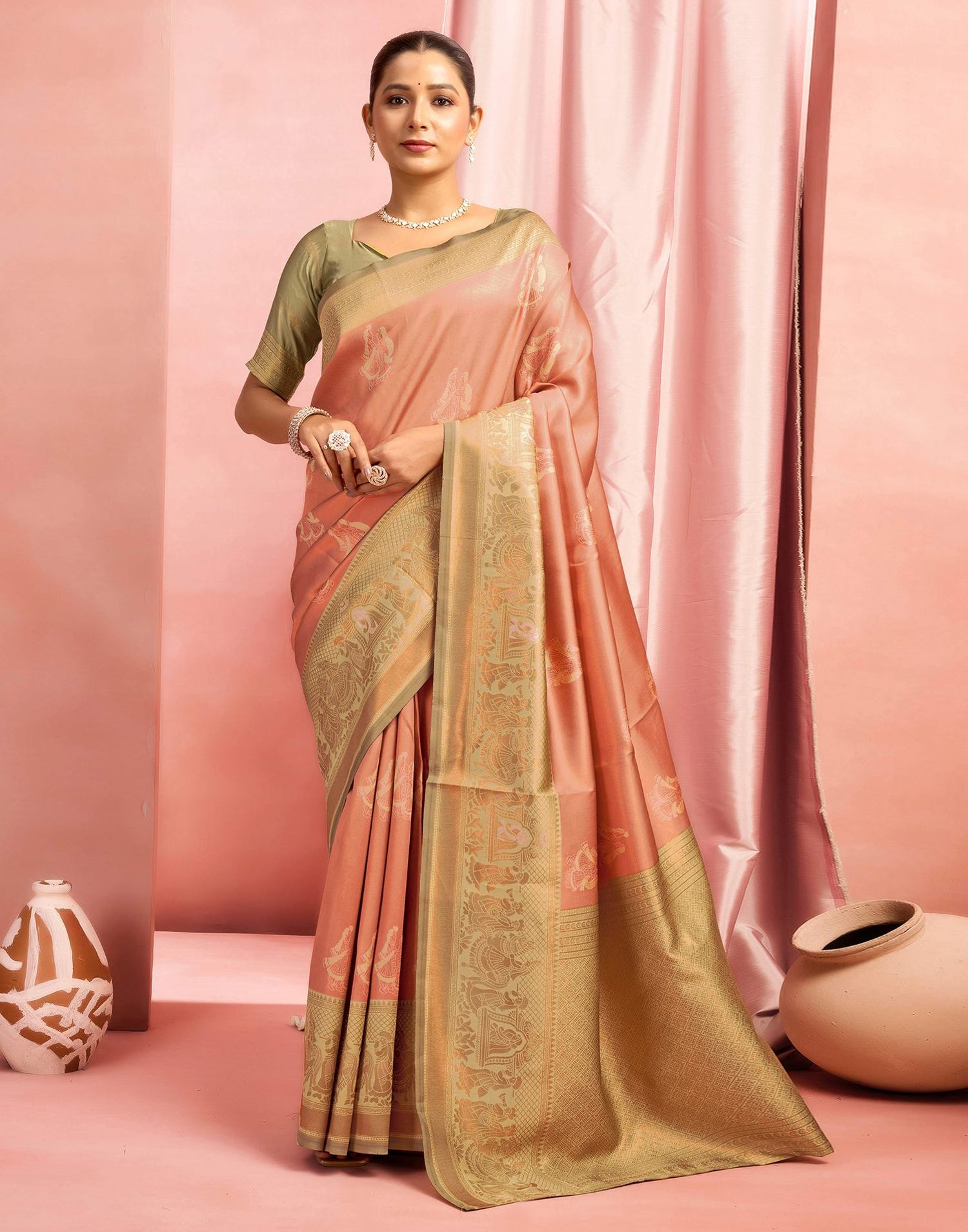 Mauve Silk Woven Kanjivaram Saree