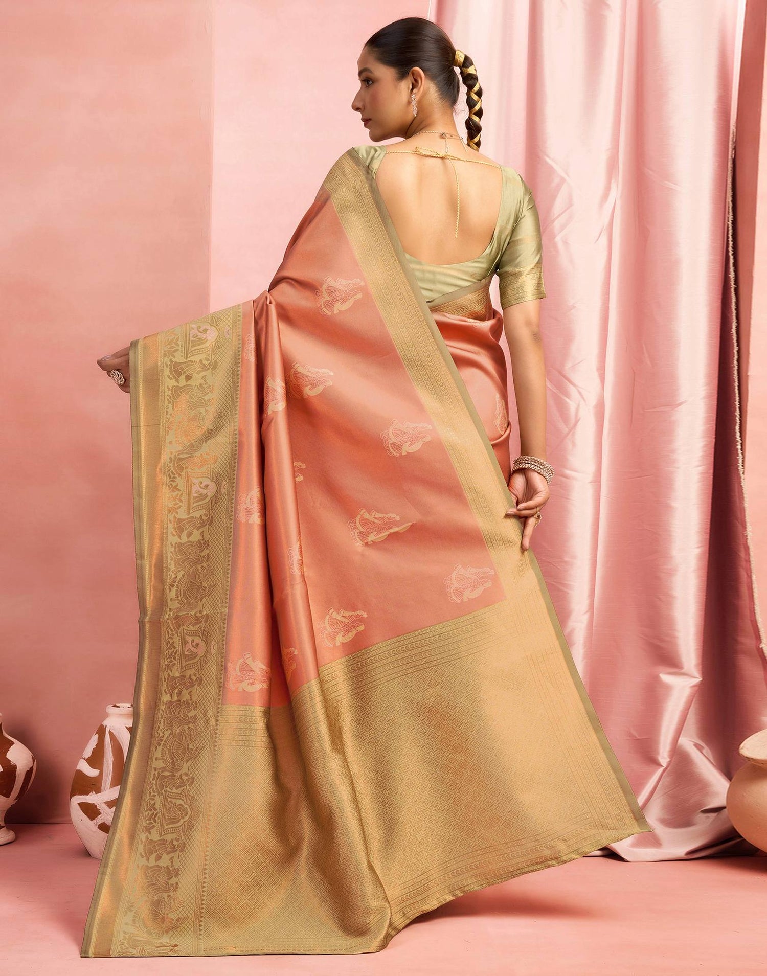 Mauve Silk Woven Kanjivaram Saree