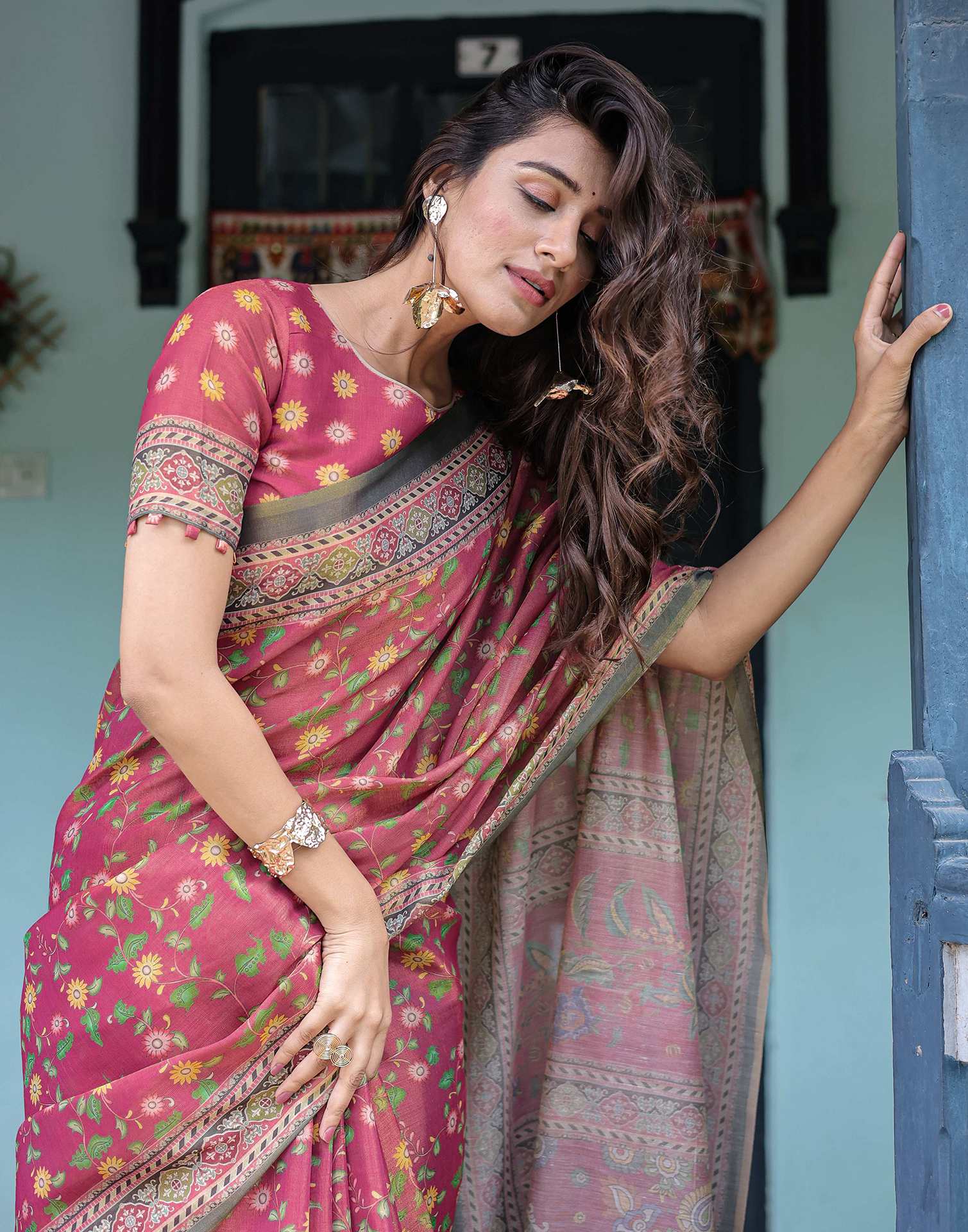 Dusty Rose Pink Shimmer Silk Printed Saree