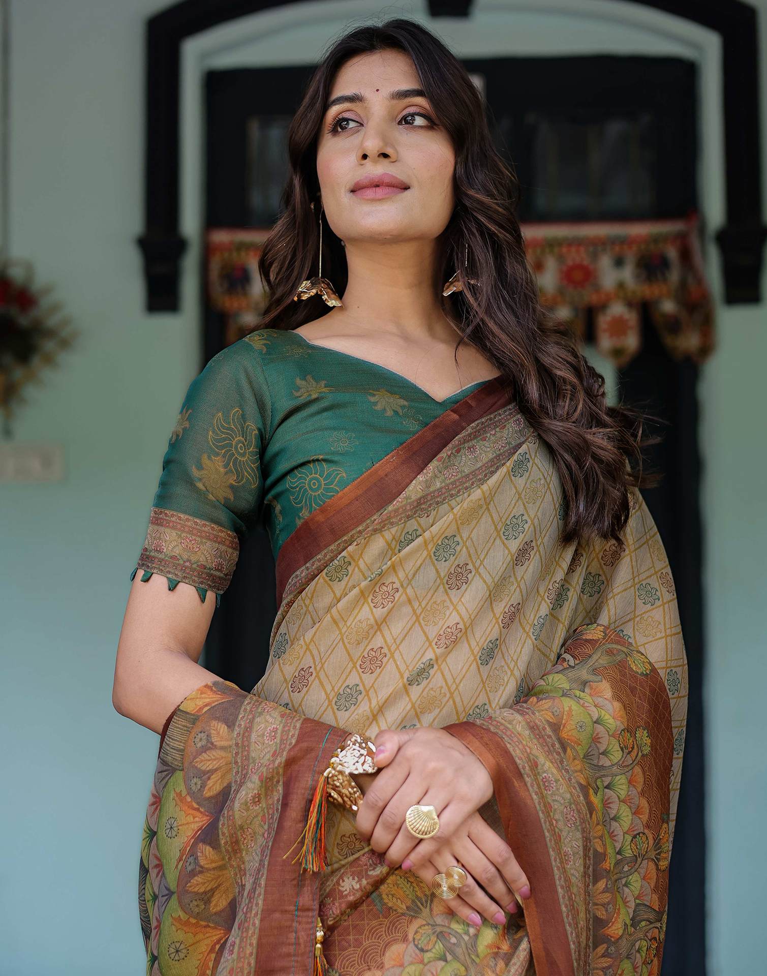 Beige Shimmer Silk Printed Saree
