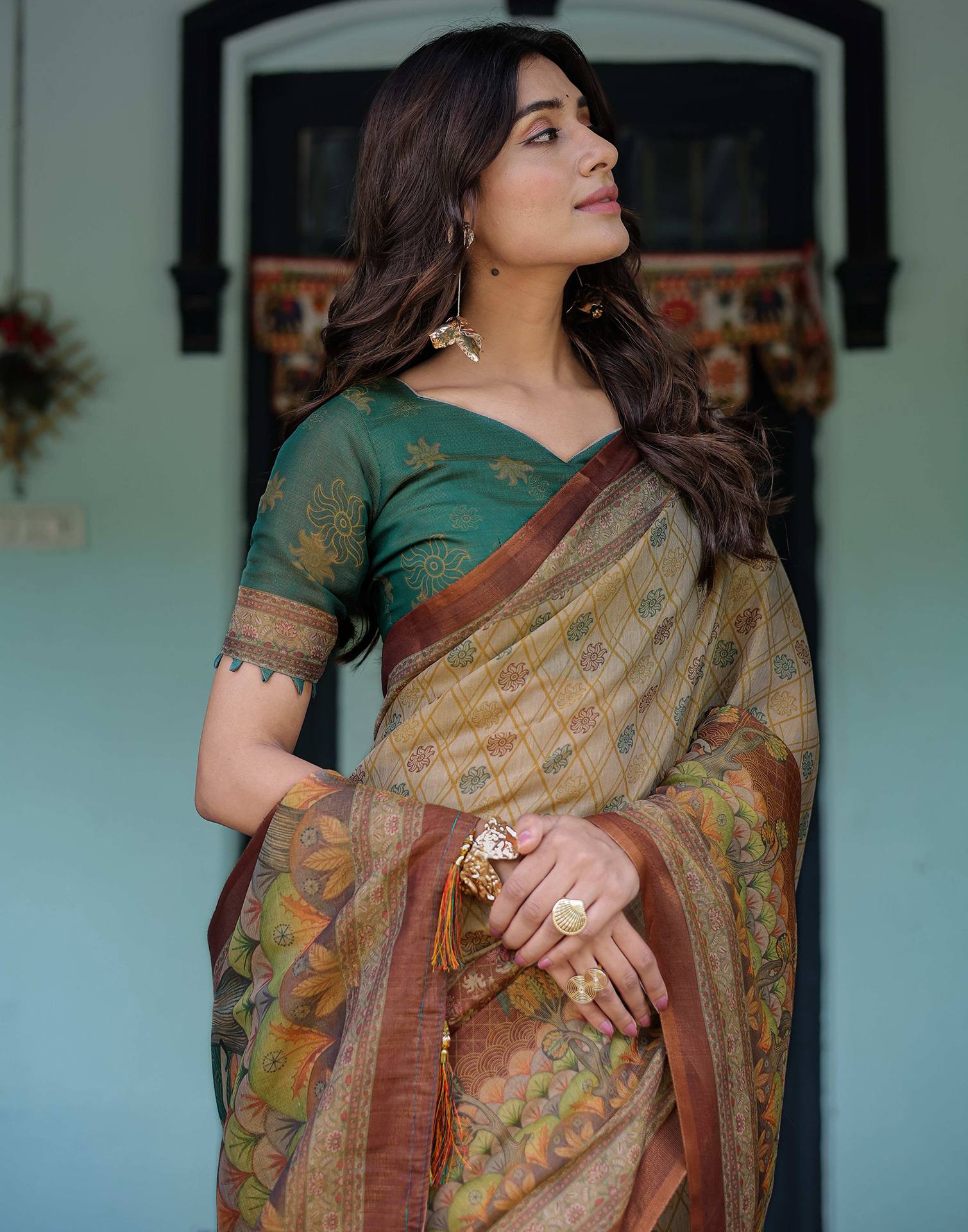 Beige Shimmer Silk Printed Saree
