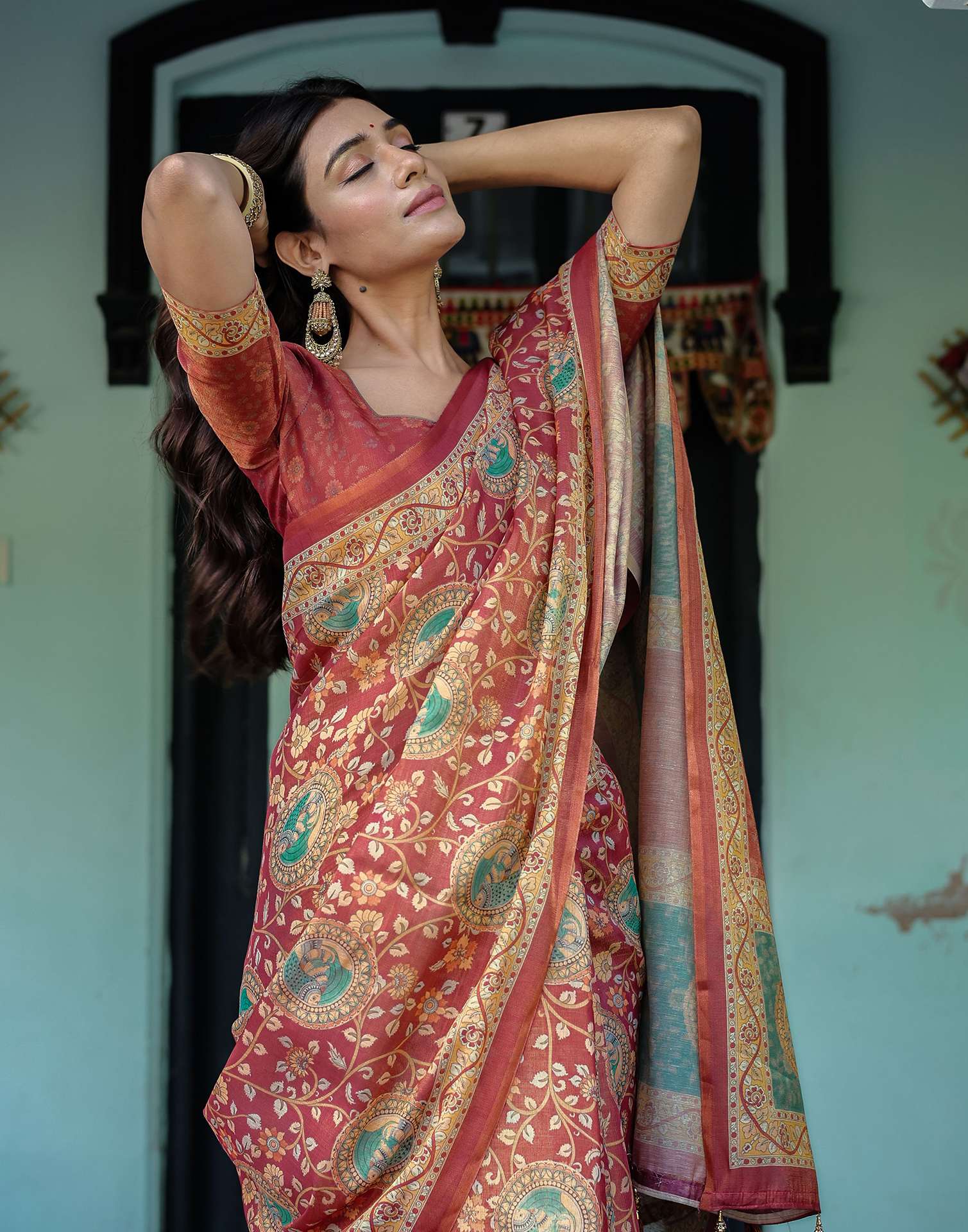 Coral Red Shimmer Silk Printed Saree
