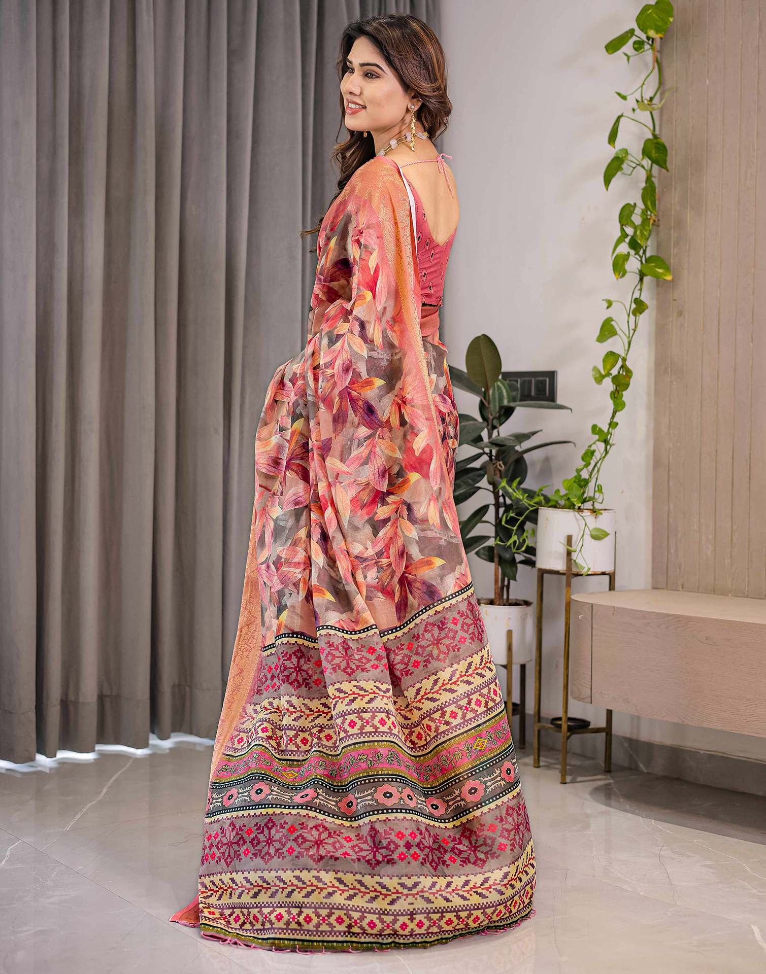 Dusty Pink Linen Printed Saree