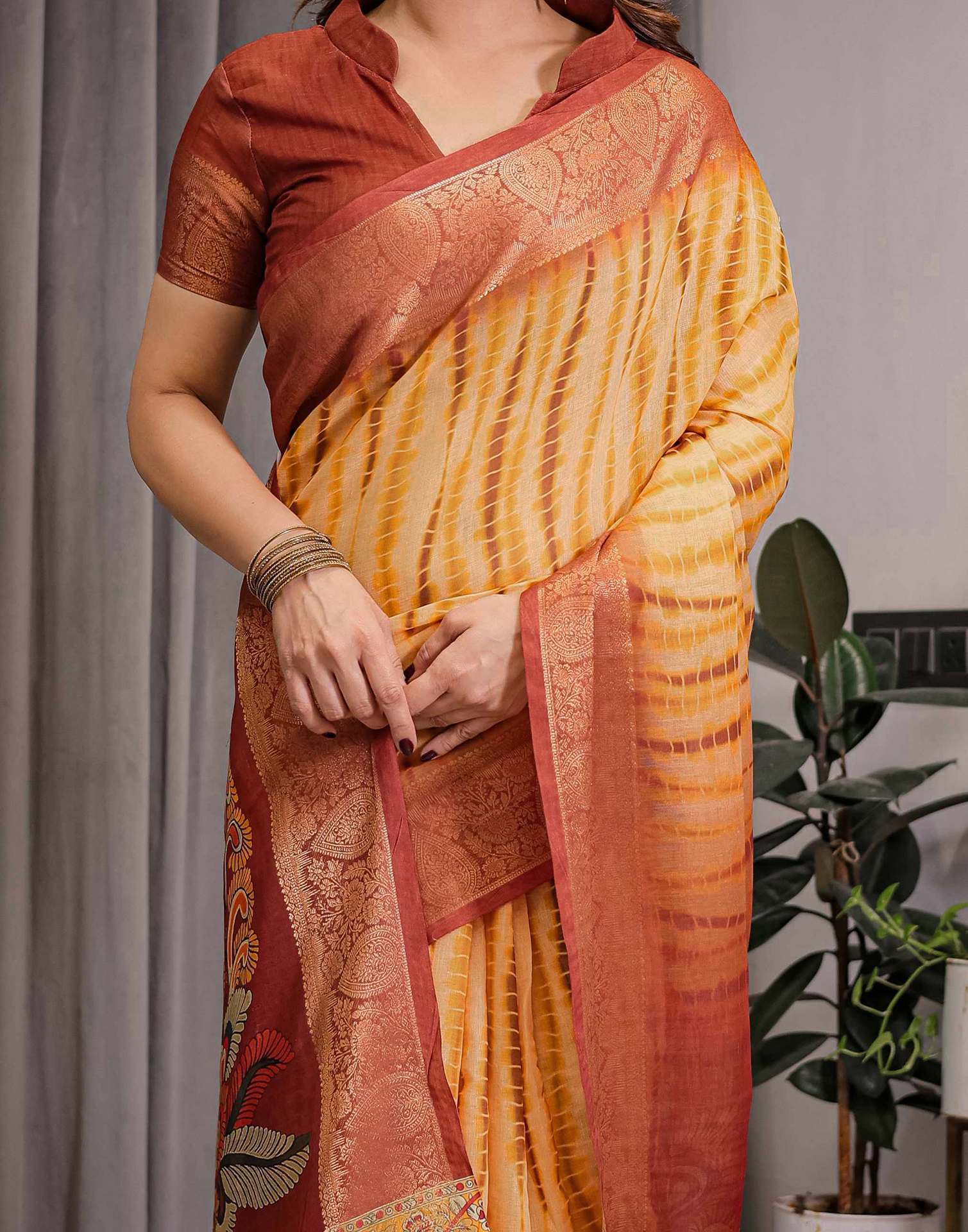Light Yellow Linen Printed Saree