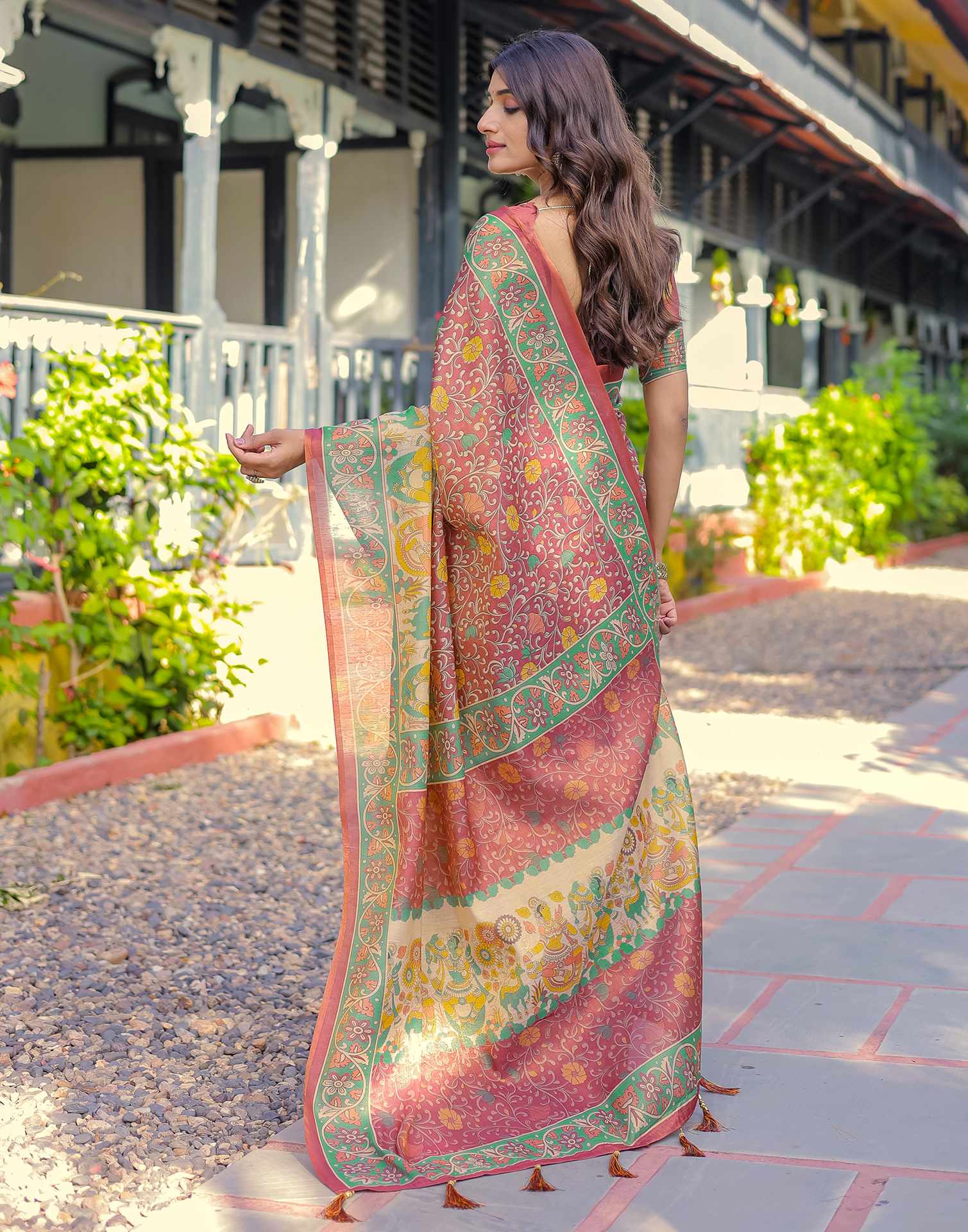 Coral Red Shimmer Silk Printed Saree