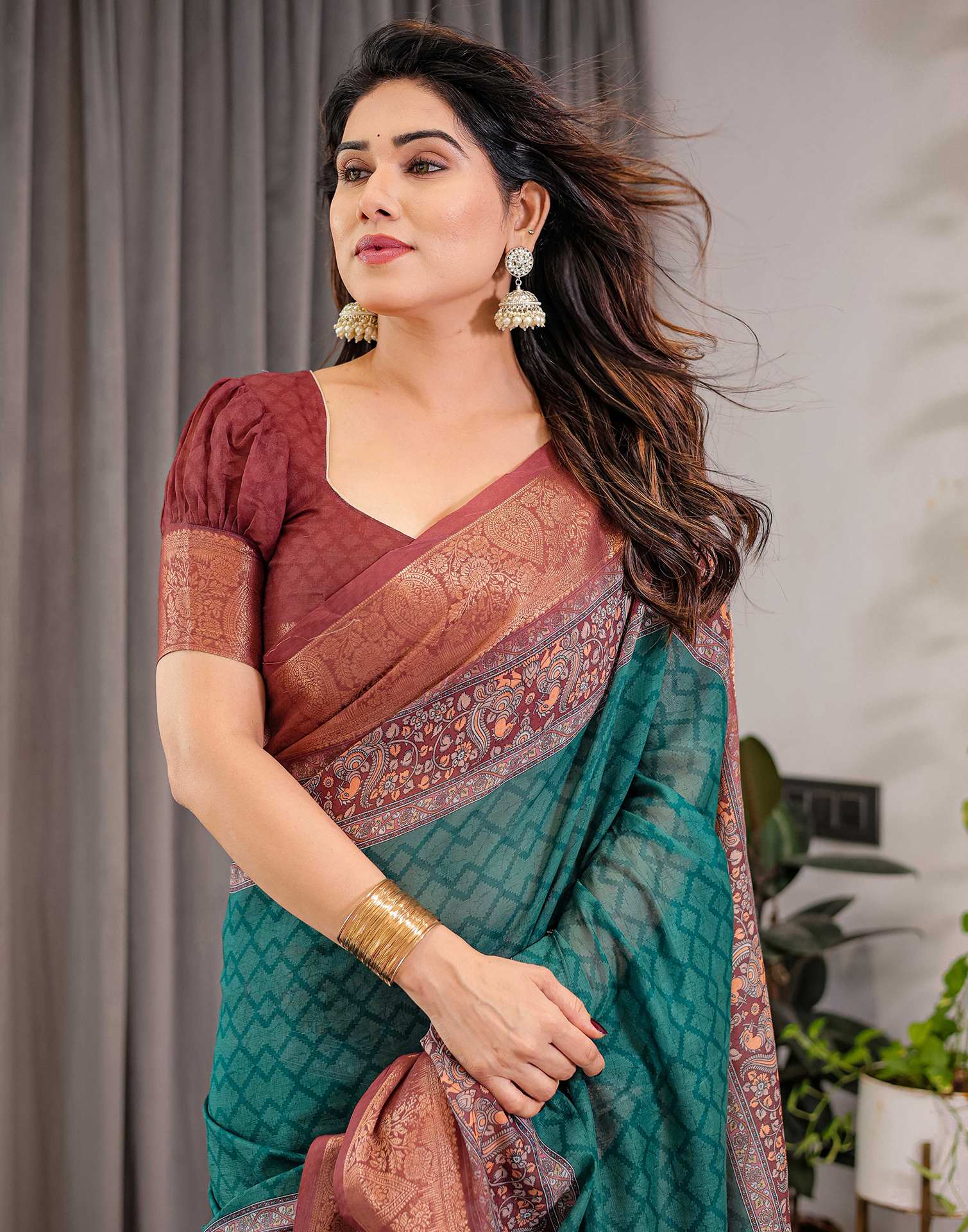 Green Linen Printed Saree
