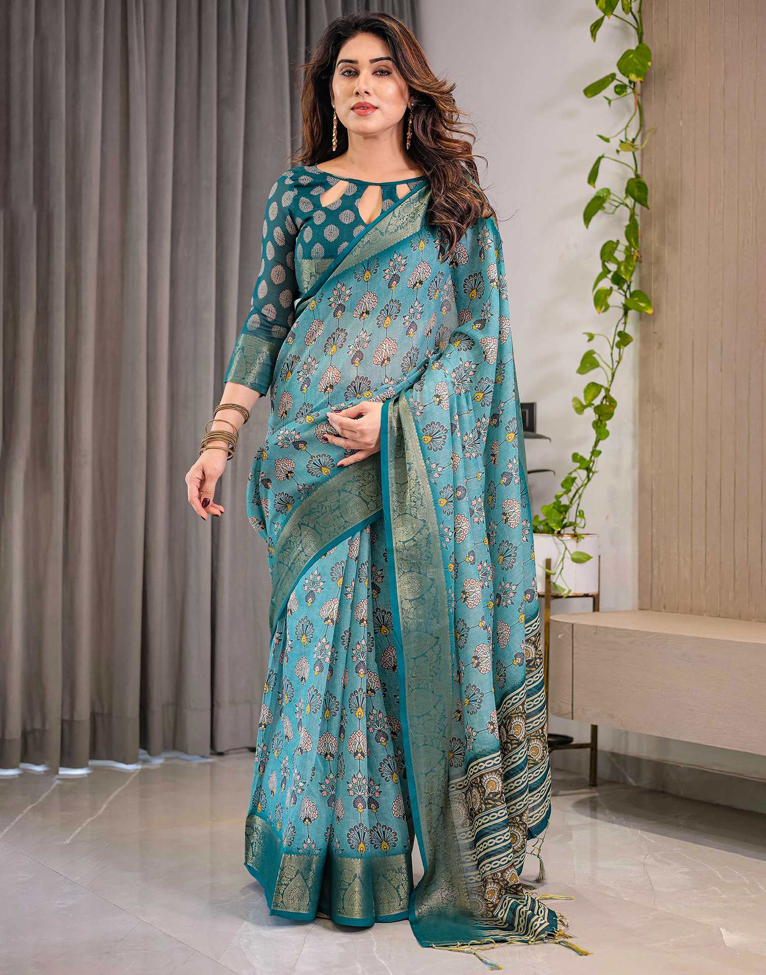 Sea Green Linen Printed Saree