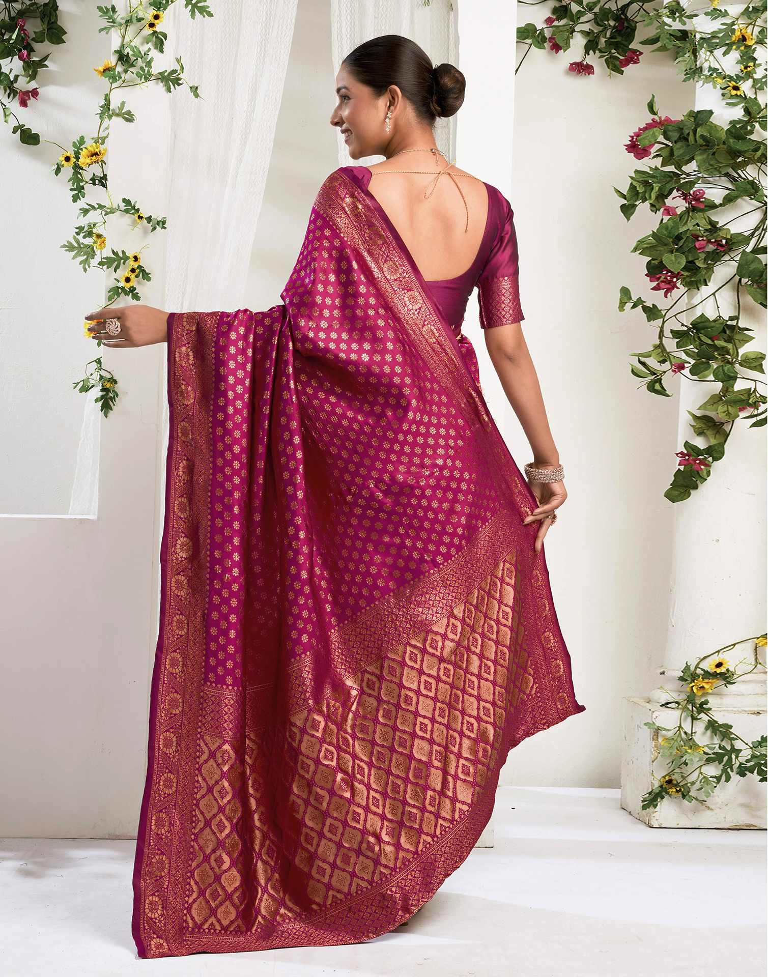 Rani Pink Silk Woven Banarasi Saree