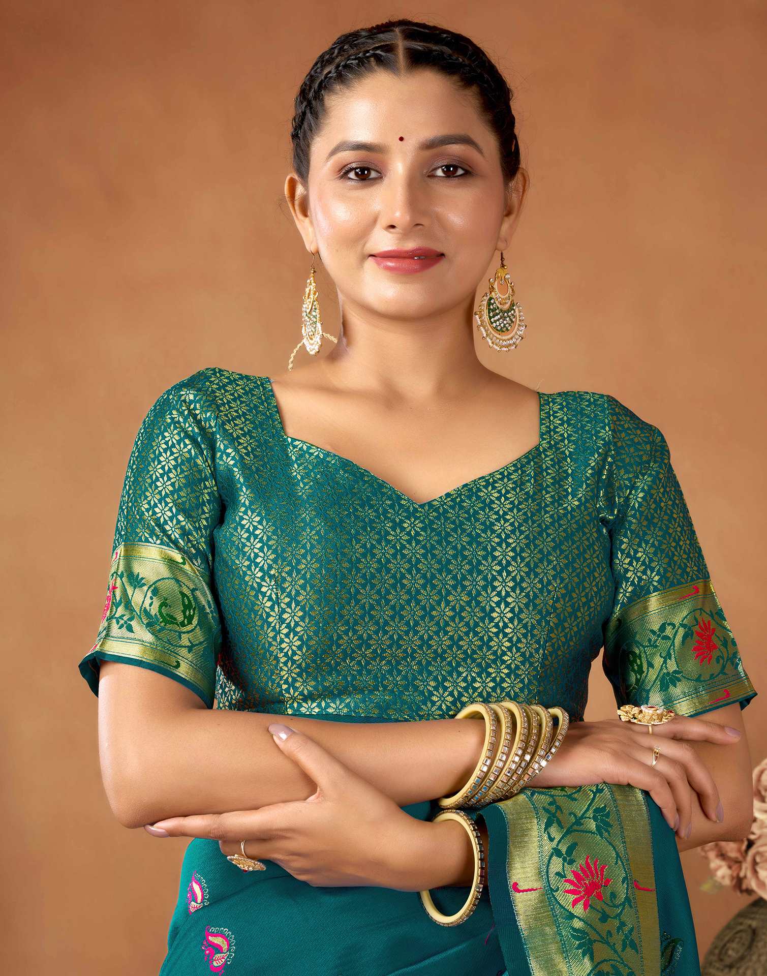Rama Green Silk Woven Paithani Saree