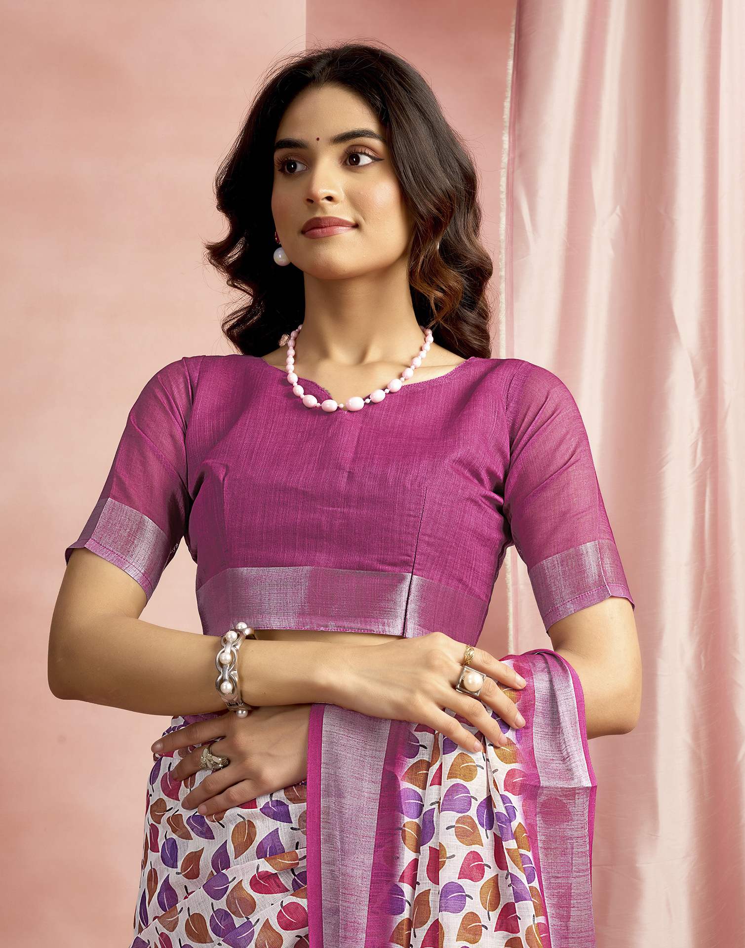 White Cotton Linen Printed Saree