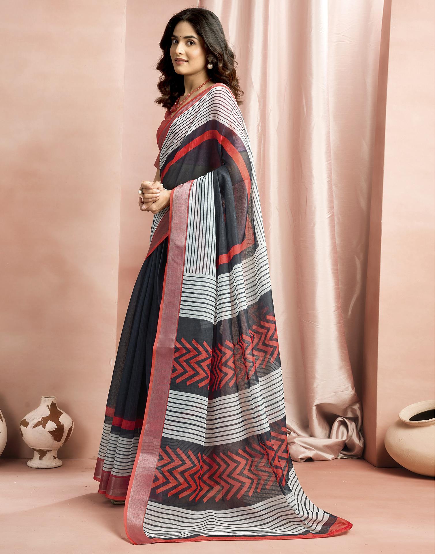 White Cotton Linen Printed Saree