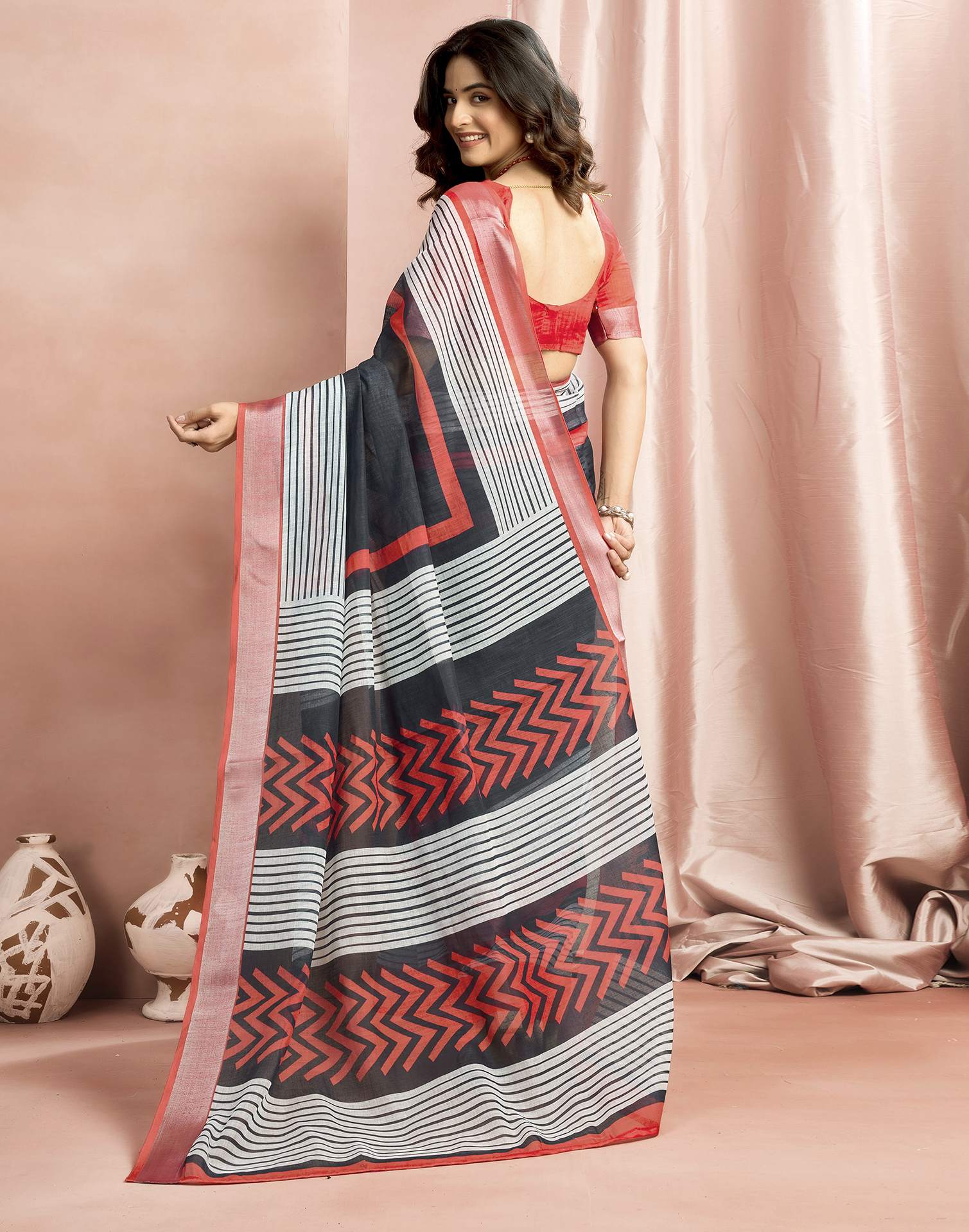 White Cotton Linen Printed Saree