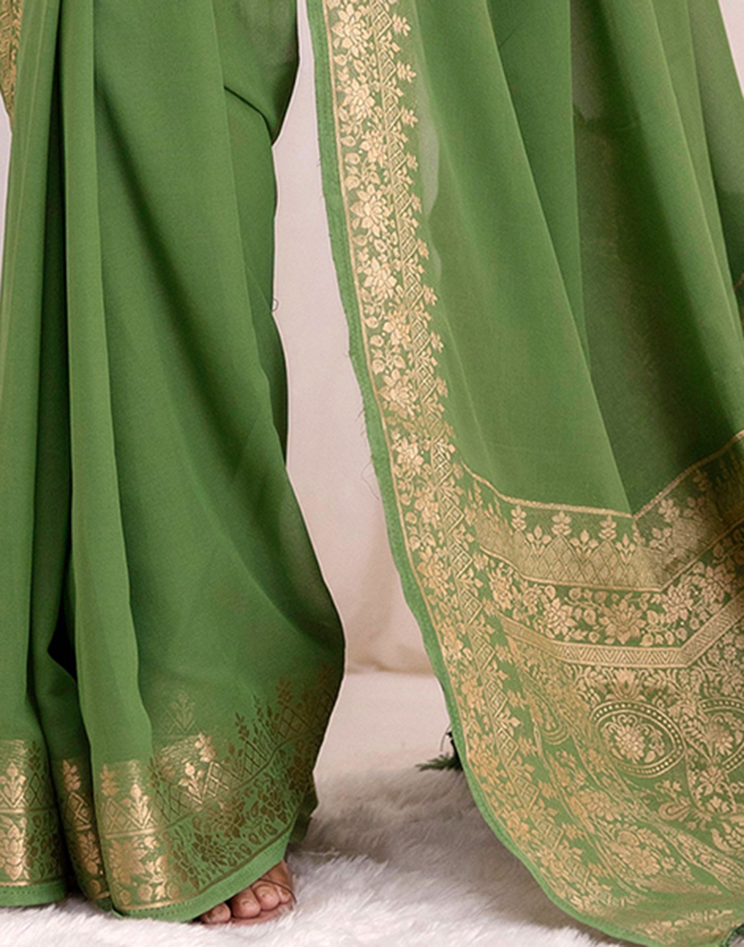 Fern Green Chiffon Woven Saree