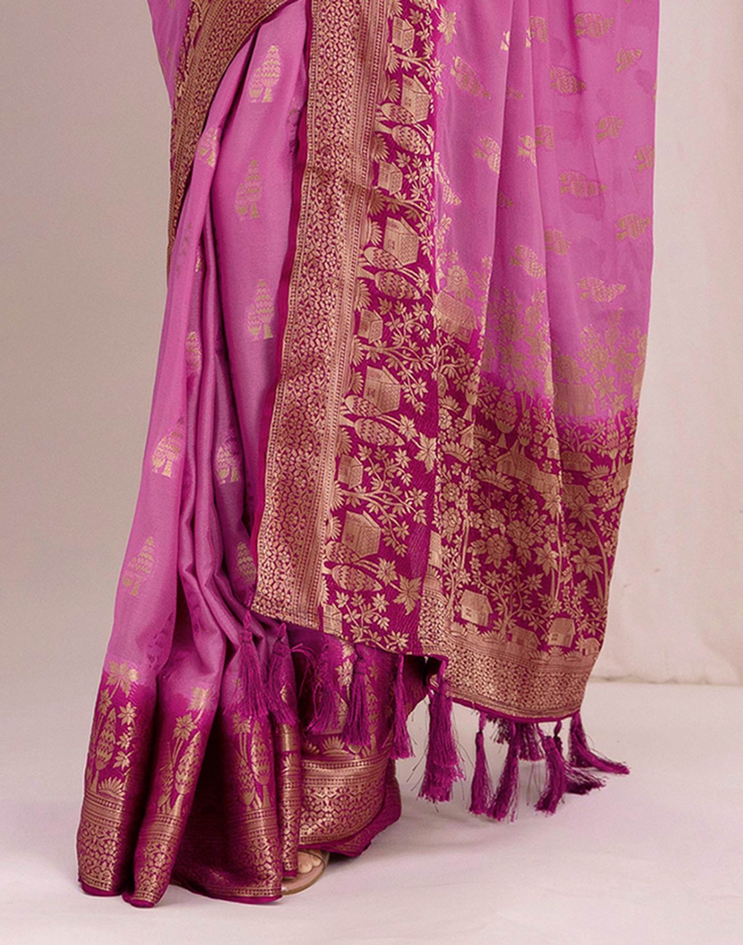 Light Purple Chiffon Woven Saree