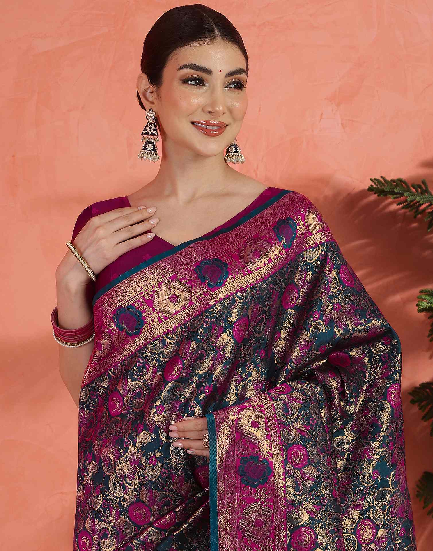 Rama Green Silk Woven Banarasi Saree