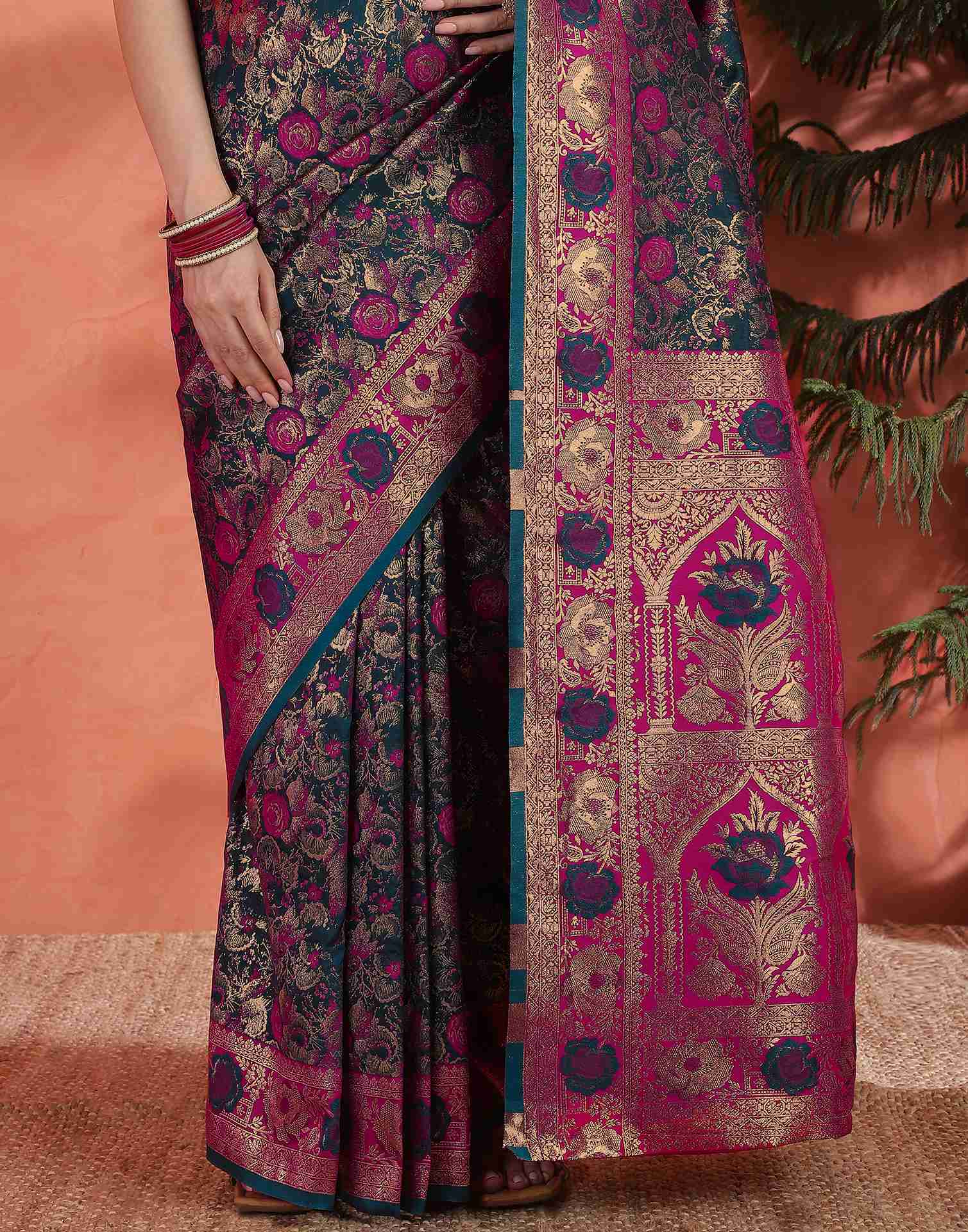 Rama Green Silk Woven Banarasi Saree