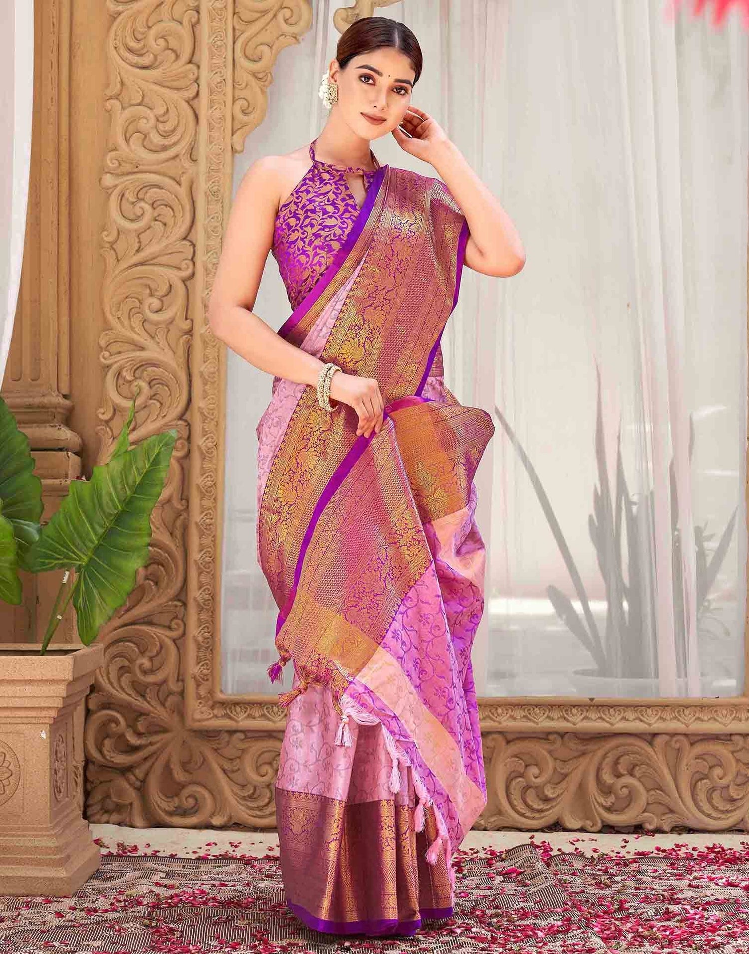 Pink Silk Woven Kanjivaram Saree