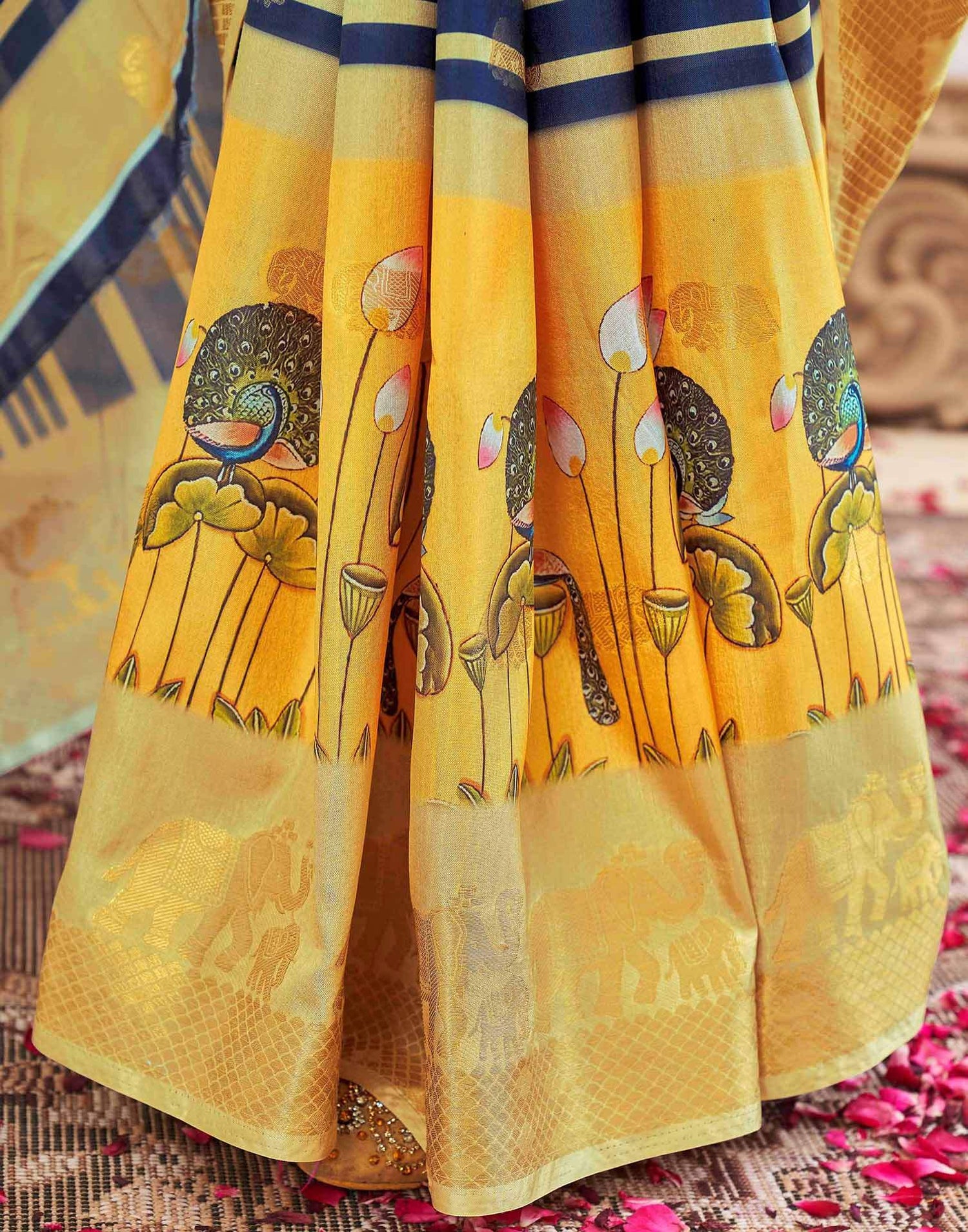 Navy Blue Silk Woven Kanjivaram Saree